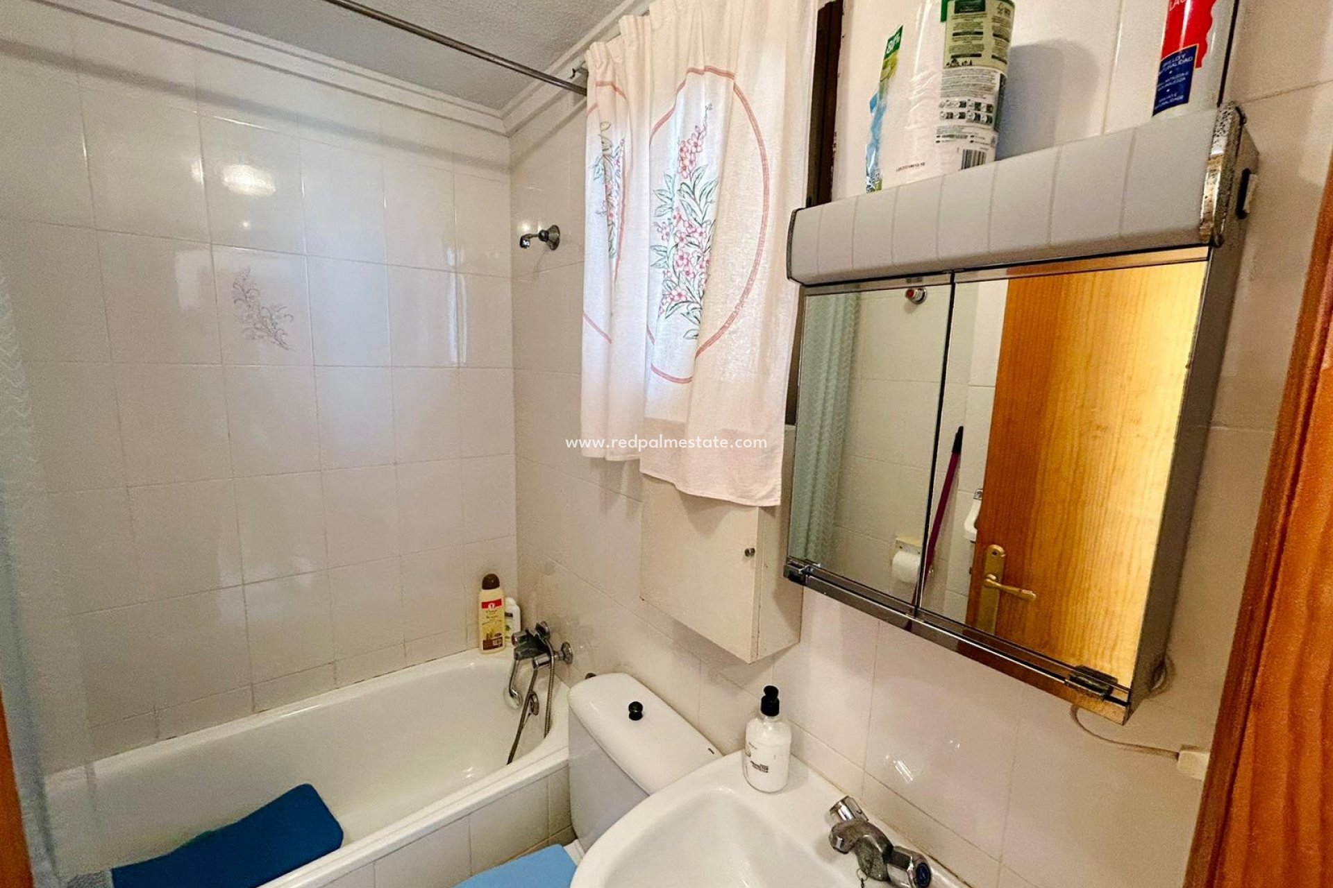 Resale - Apartments -
Torrevieja - Inland