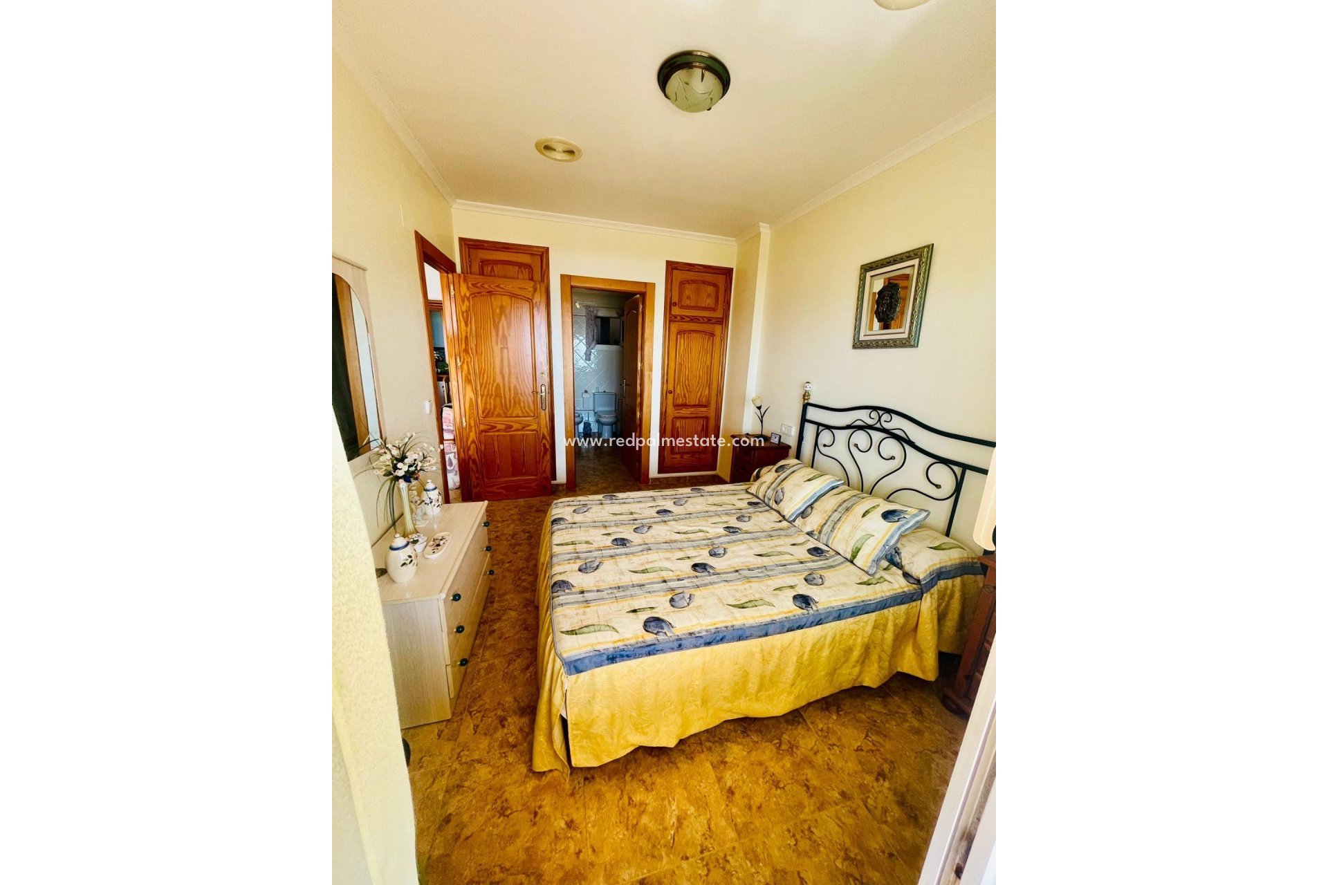 Resale - Apartments -
Torrevieja - La Mata