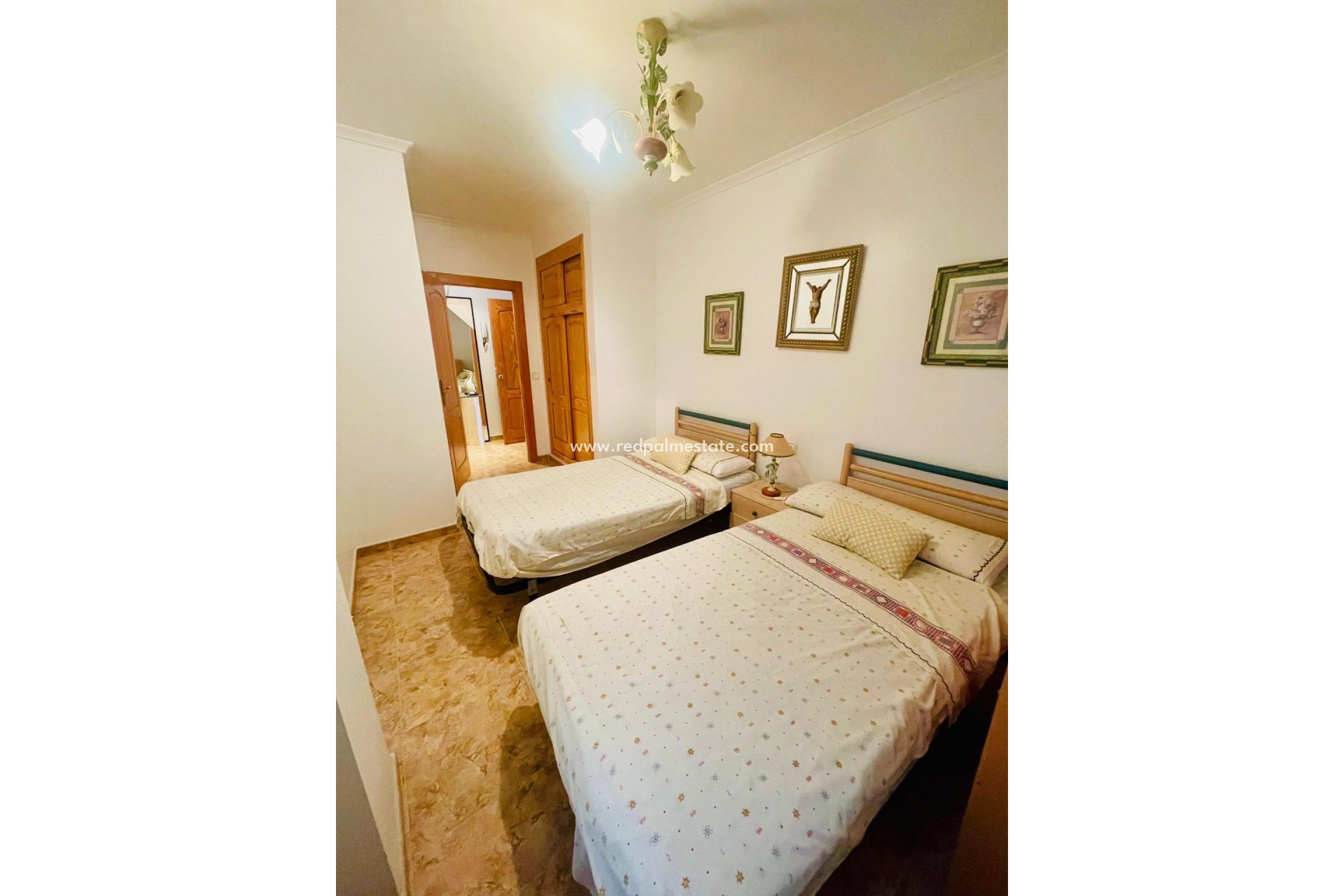 Resale - Apartments -
Torrevieja - La Mata