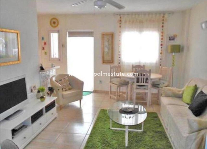 Resale - Apartments -
Torrevieja - La Mata