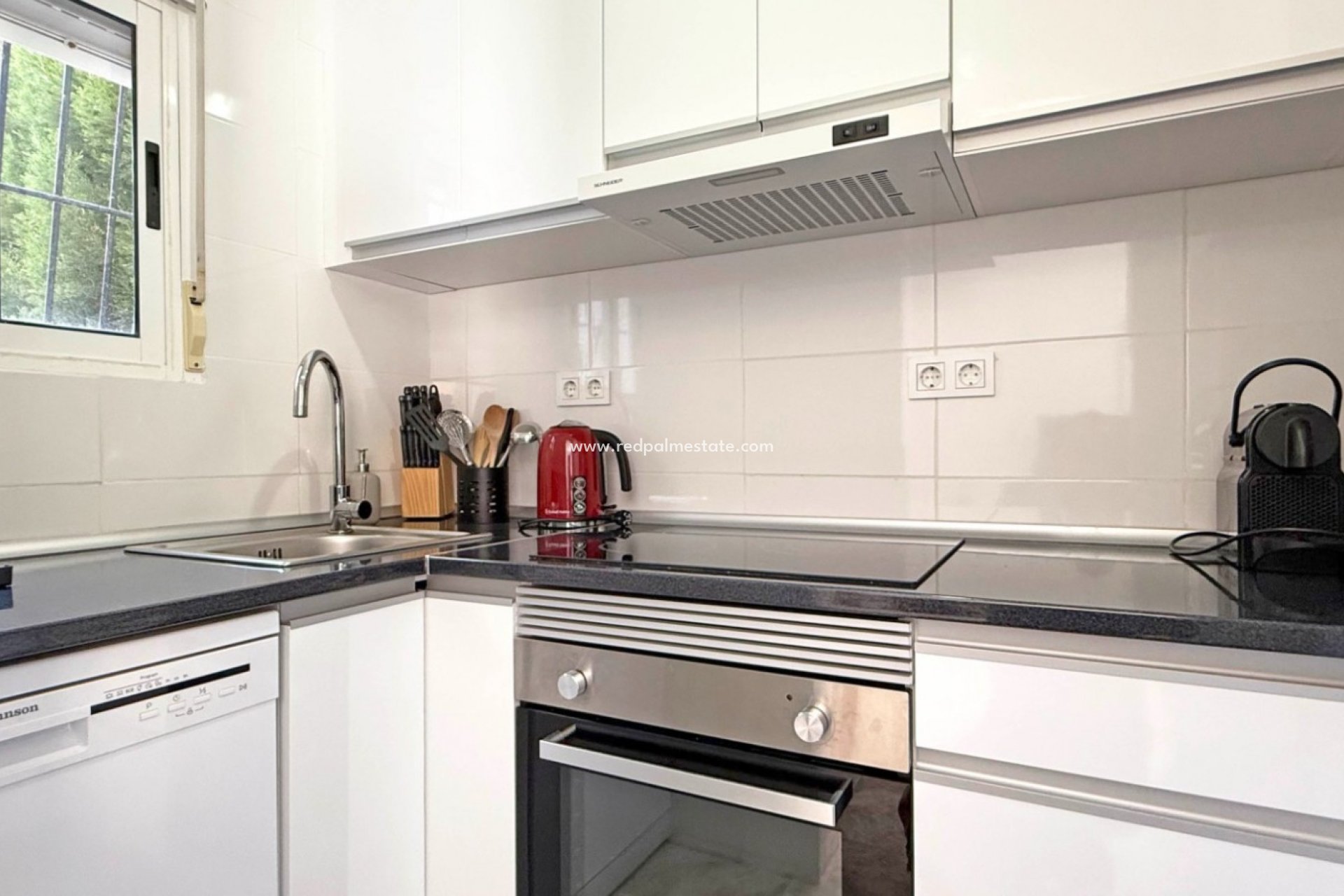 Resale - Apartments -
Torrevieja - La Mata