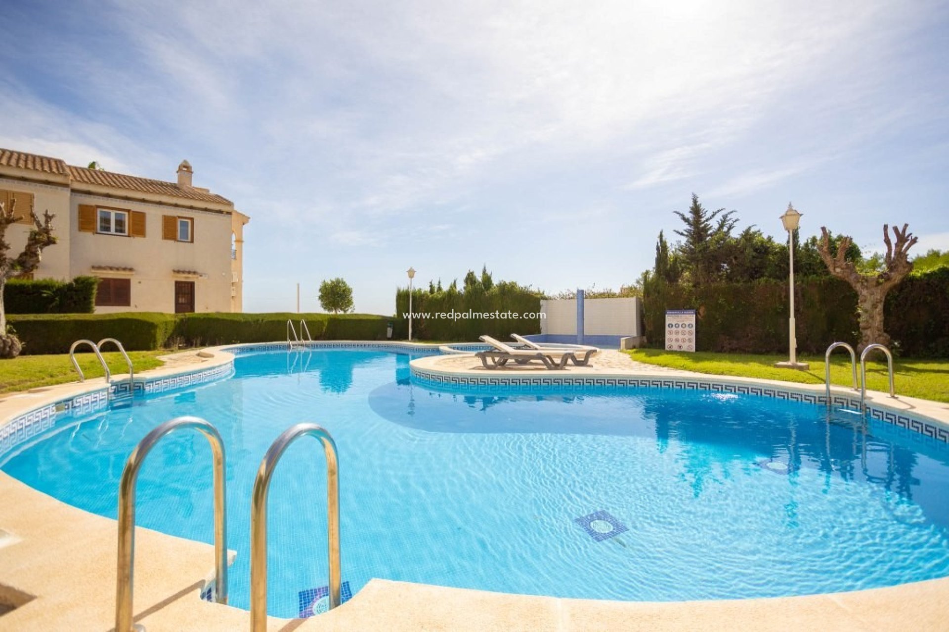 Resale - Apartments -
Torrevieja - La Mata