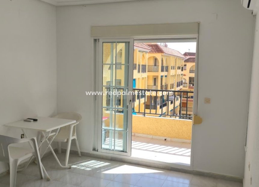 Resale - Apartments -
Torrevieja - La Mata