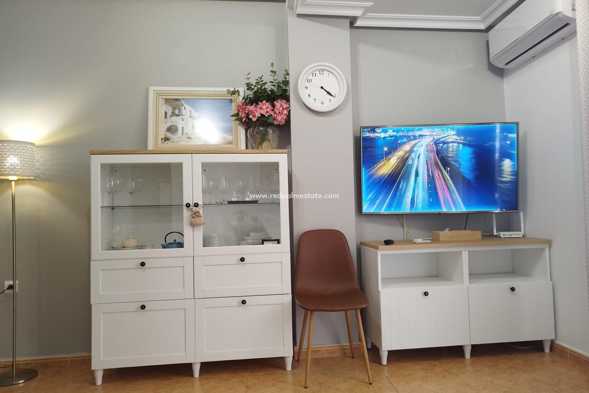 Resale - Apartments -
Torrevieja - La Mata