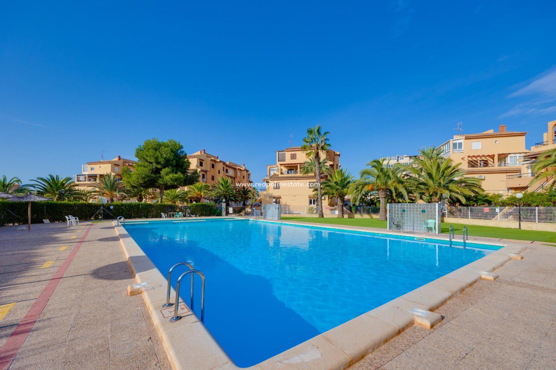 Resale - Apartments -
Torrevieja - La Mata