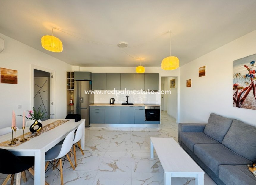 Resale - Apartments -
Torrevieja - La Mata