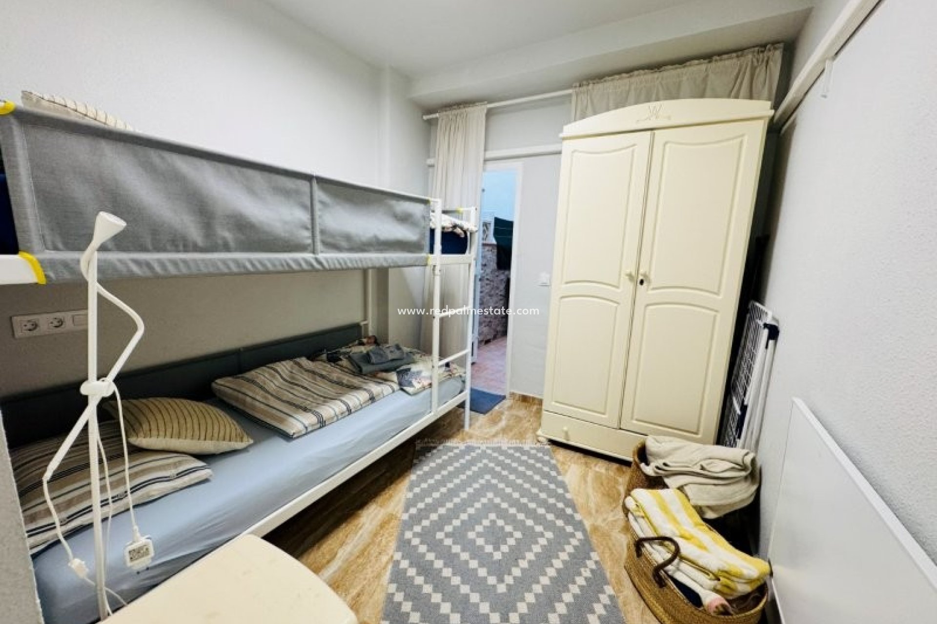 Resale - Apartments -
Torrevieja - La Mata