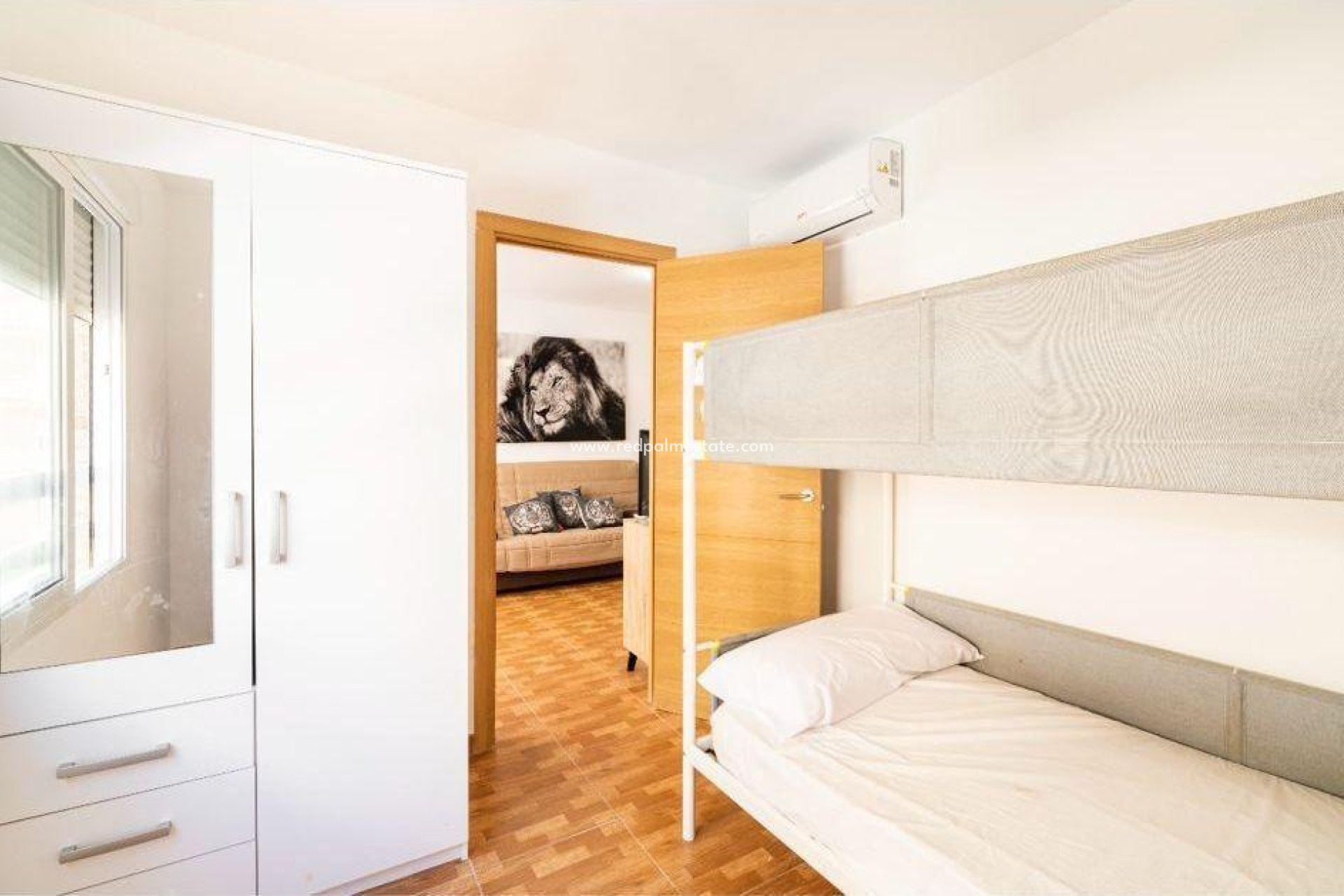 Resale - Apartments -
Torrevieja - La Mata