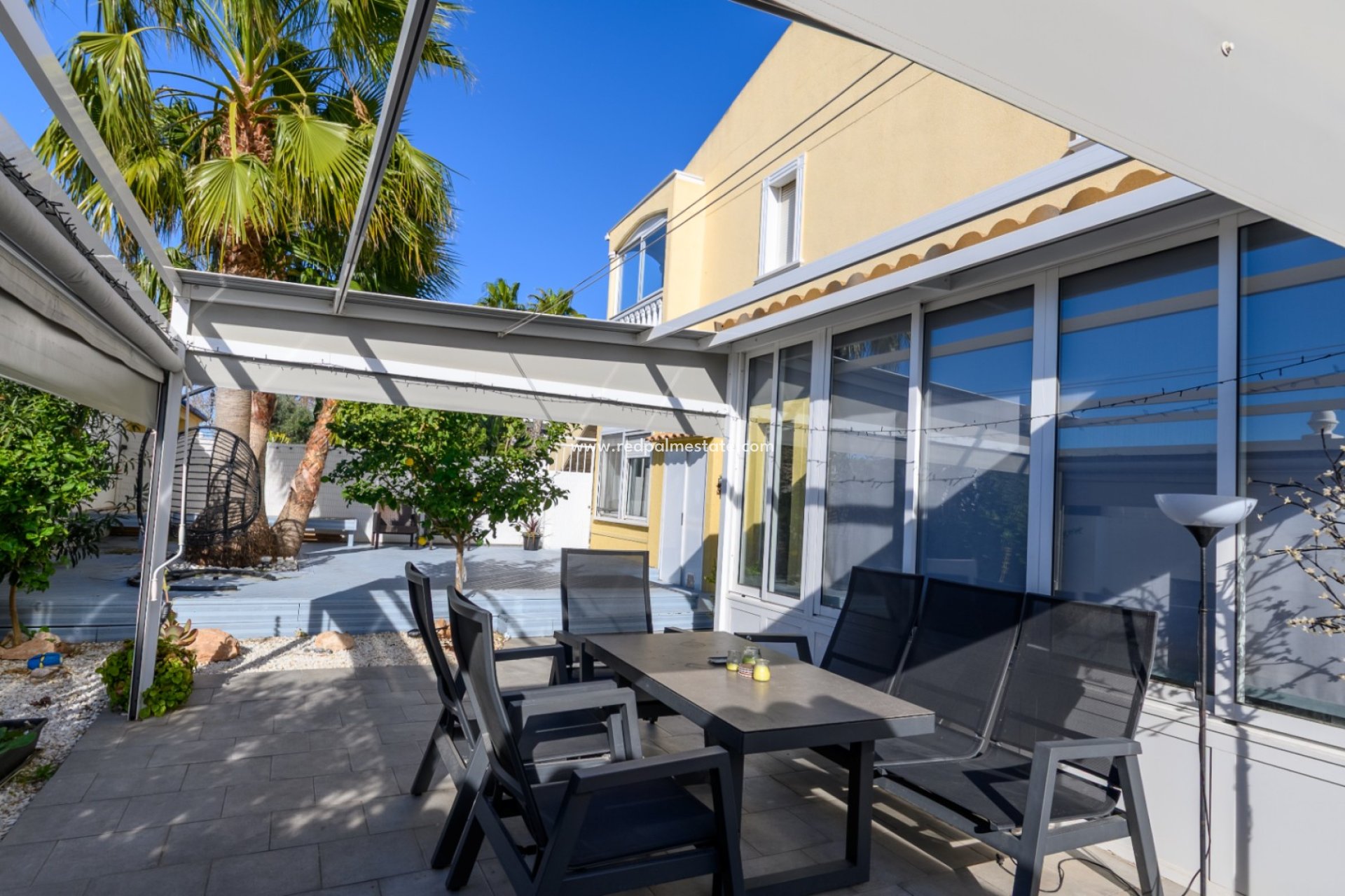 Resale - Apartments -
Torrevieja - La Mata