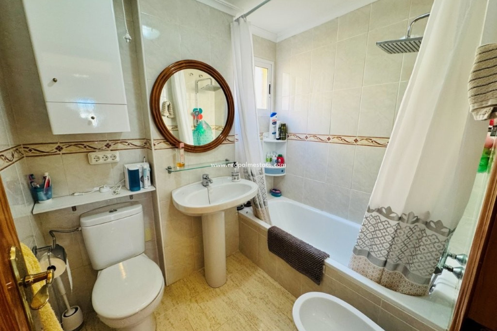 Resale - Apartments -
Torrevieja - La Mata