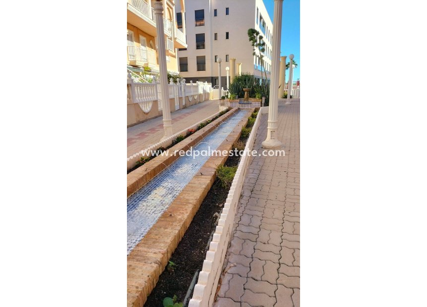 Resale - Apartments -
Torrevieja - La Mata