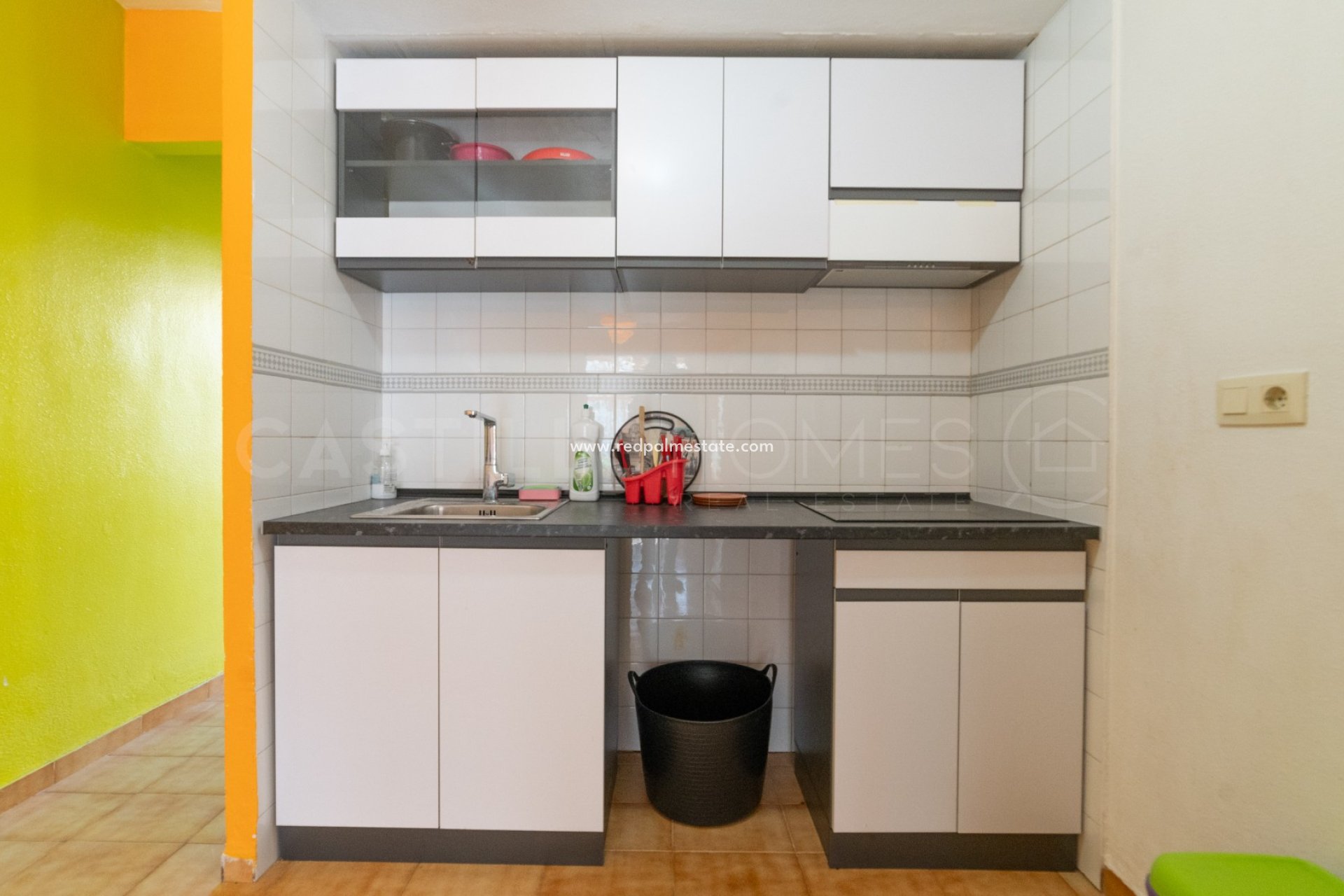 Resale - Apartments -
Torrevieja - La Veleta