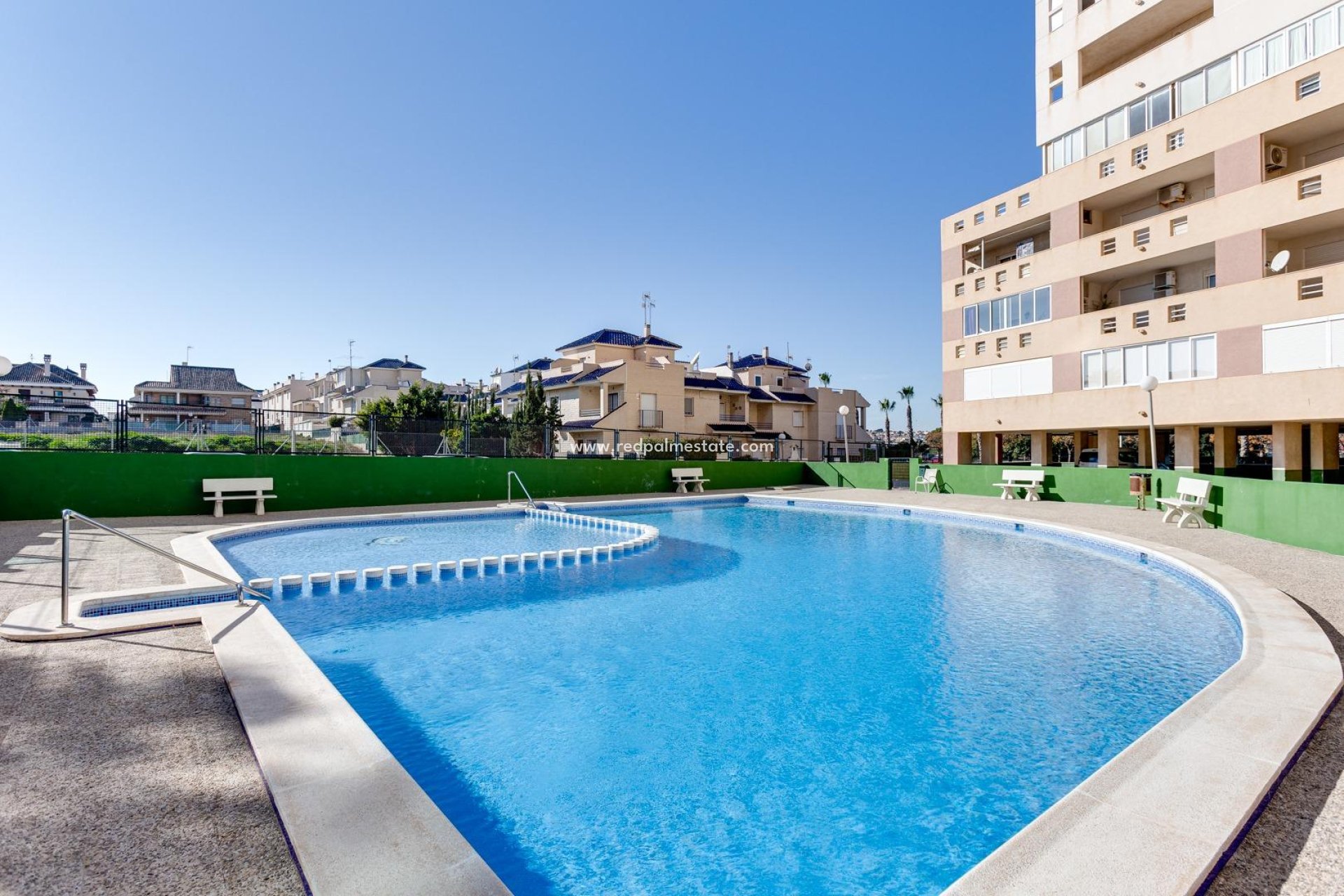 Resale - Apartments -
Torrevieja - La Veleta