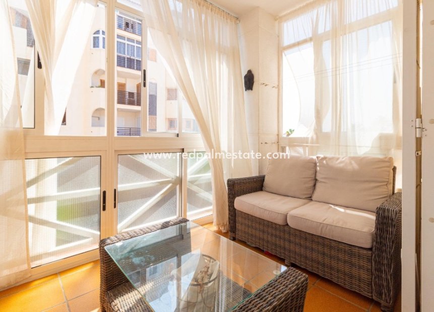 Resale - Apartments -
Torrevieja - La Veleta