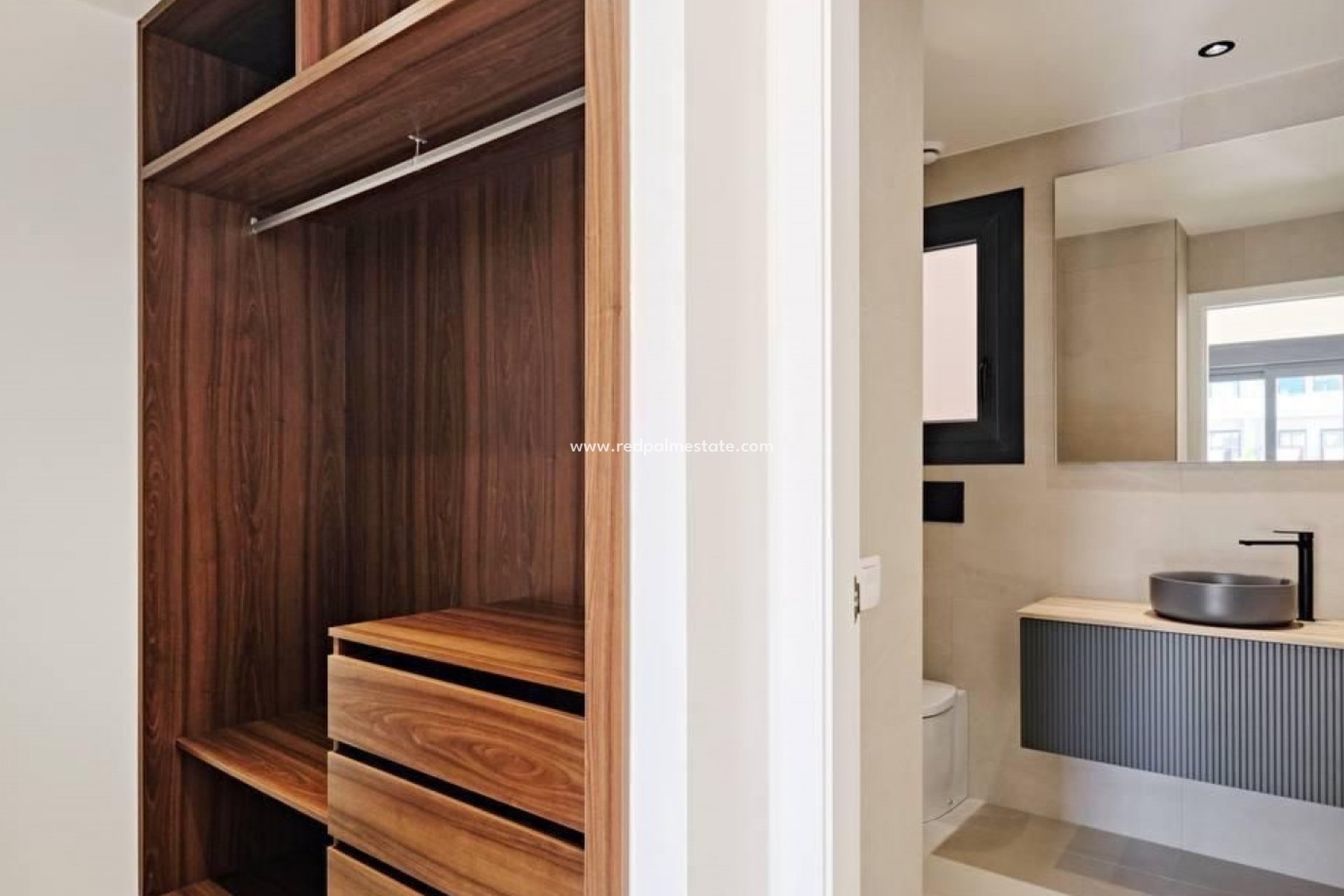 Resale - Apartments -
Torrevieja - La Veleta