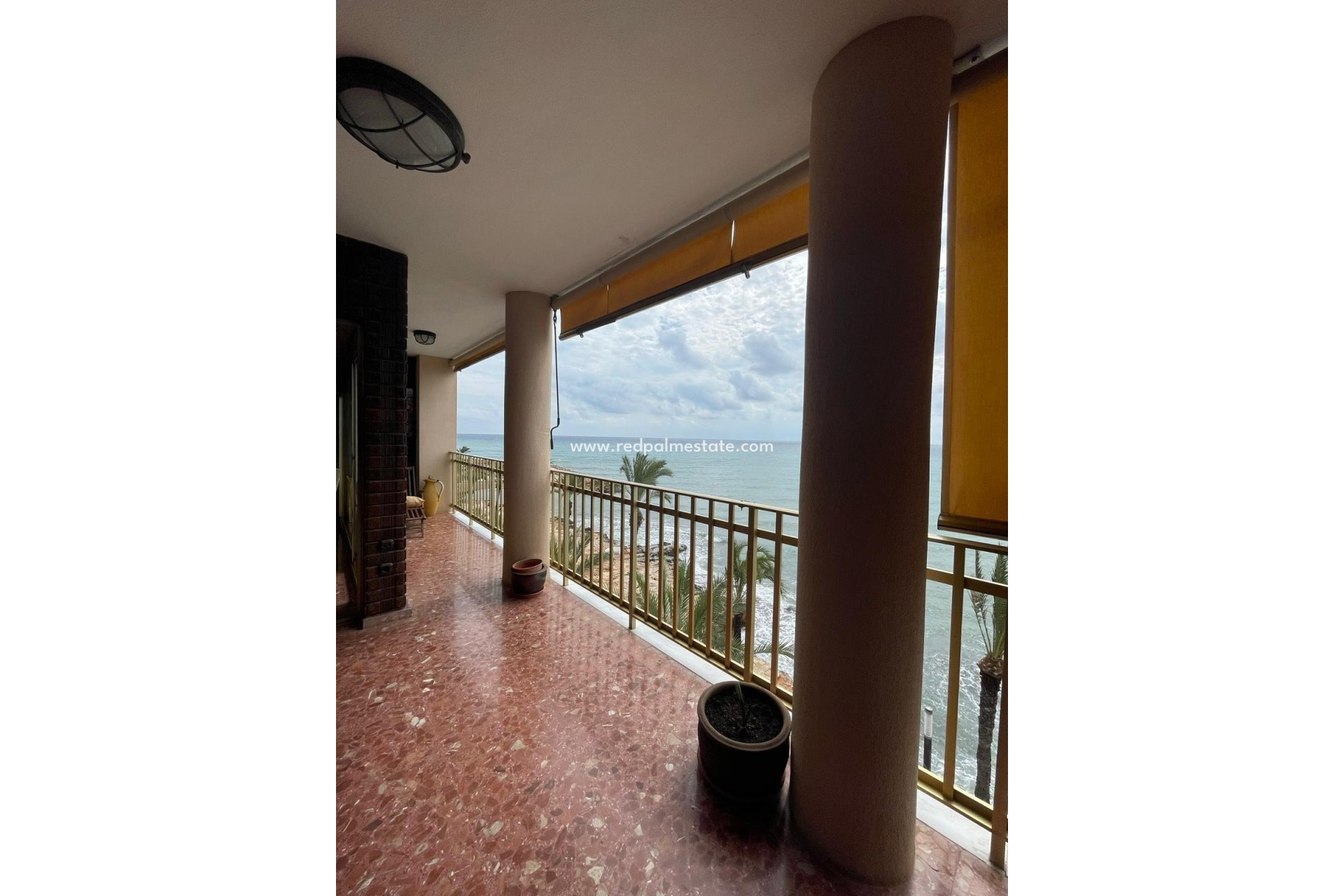 Resale - Apartments -
Torrevieja - Las Piscinas Naturales