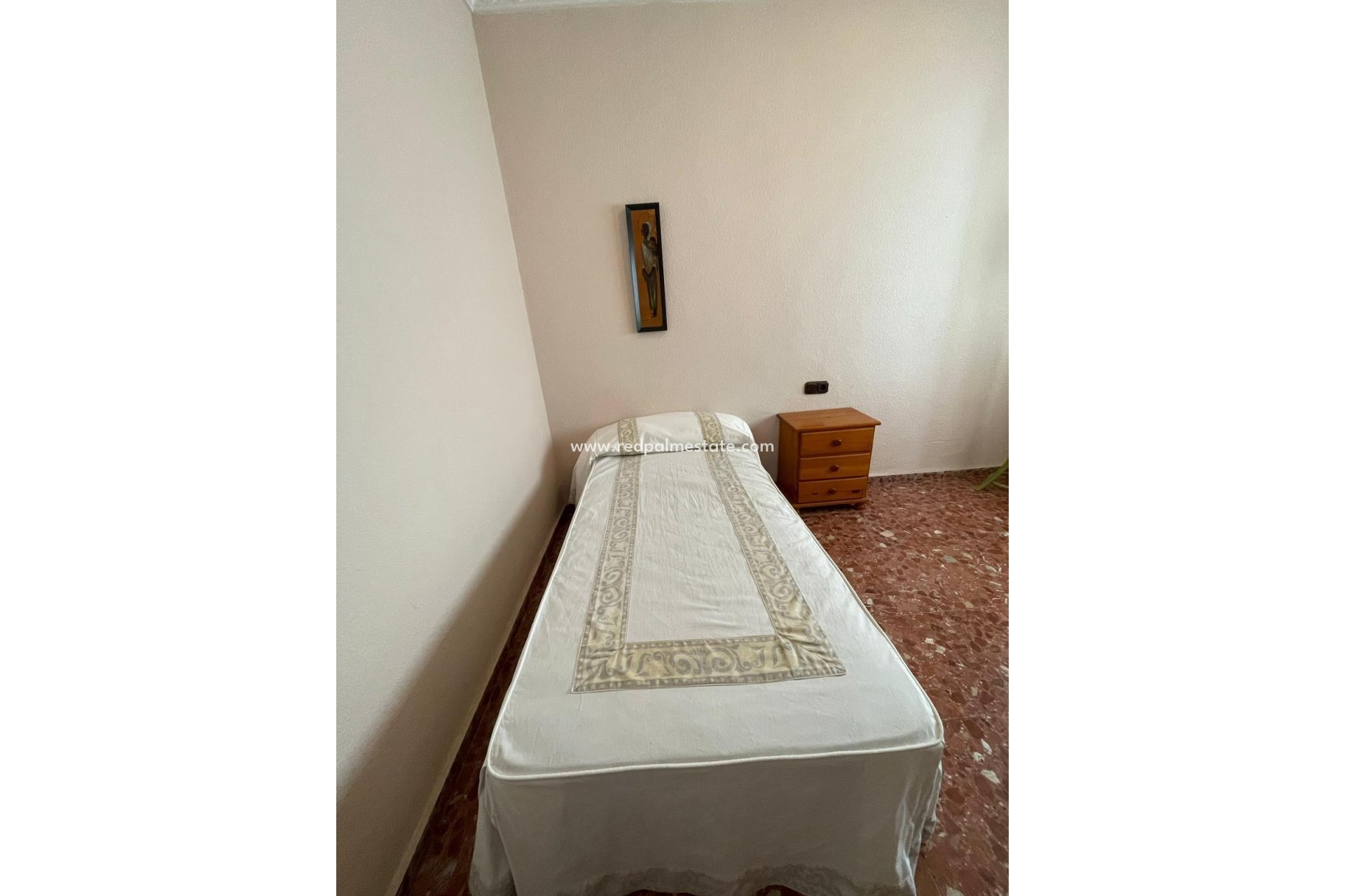 Resale - Apartments -
Torrevieja - Las Piscinas Naturales