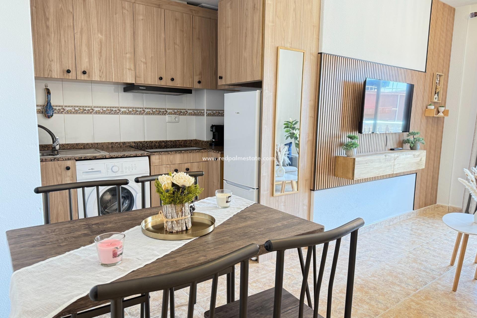 Resale - Apartments -
Torrevieja - Los Europeos