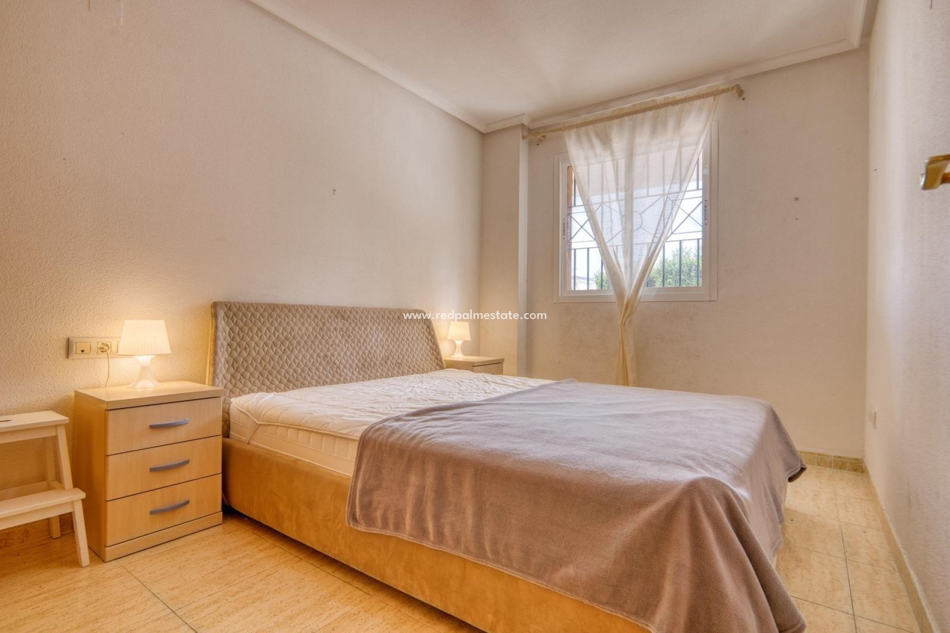 Resale - Apartments -
Torrevieja - Los Europeos