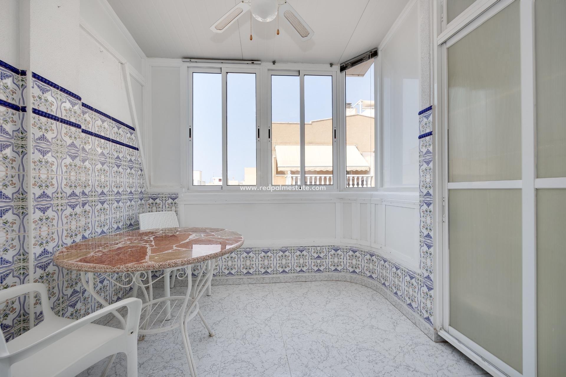 Resale - Apartments -
Torrevieja - Los Frutales