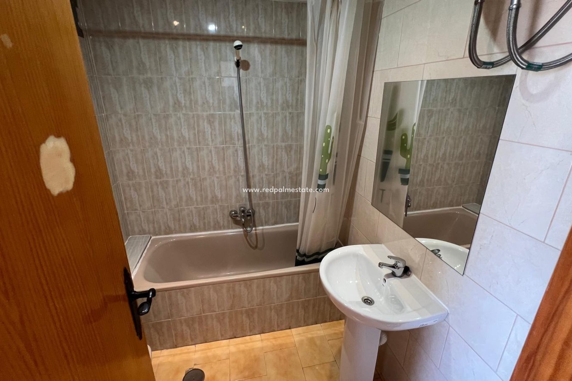 Resale - Apartments -
Torrevieja - Miramar - Torre Del Moro