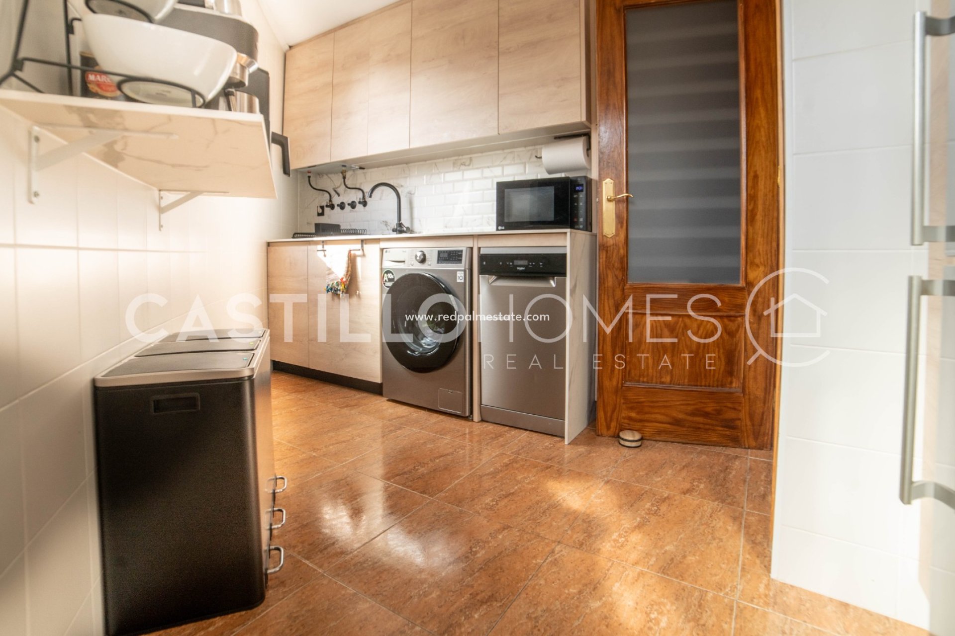 Resale - Apartments -
Torrevieja - Nueva Torrevieja - Aguas Nuevas