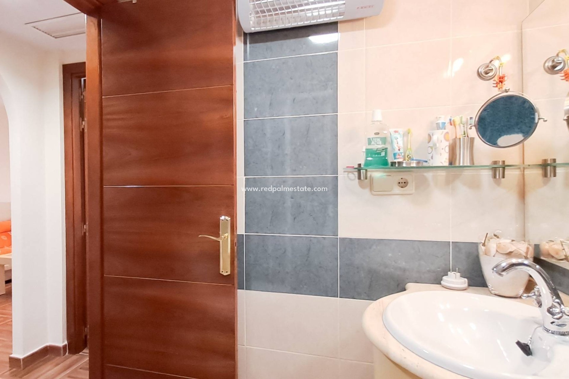 Resale - Apartments -
Torrevieja - Parque Acuático - Sector 25