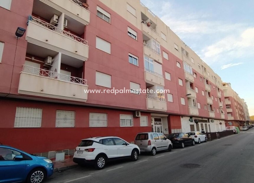Resale - Apartments -
Torrevieja - PARQUE DE LAS NACIONES