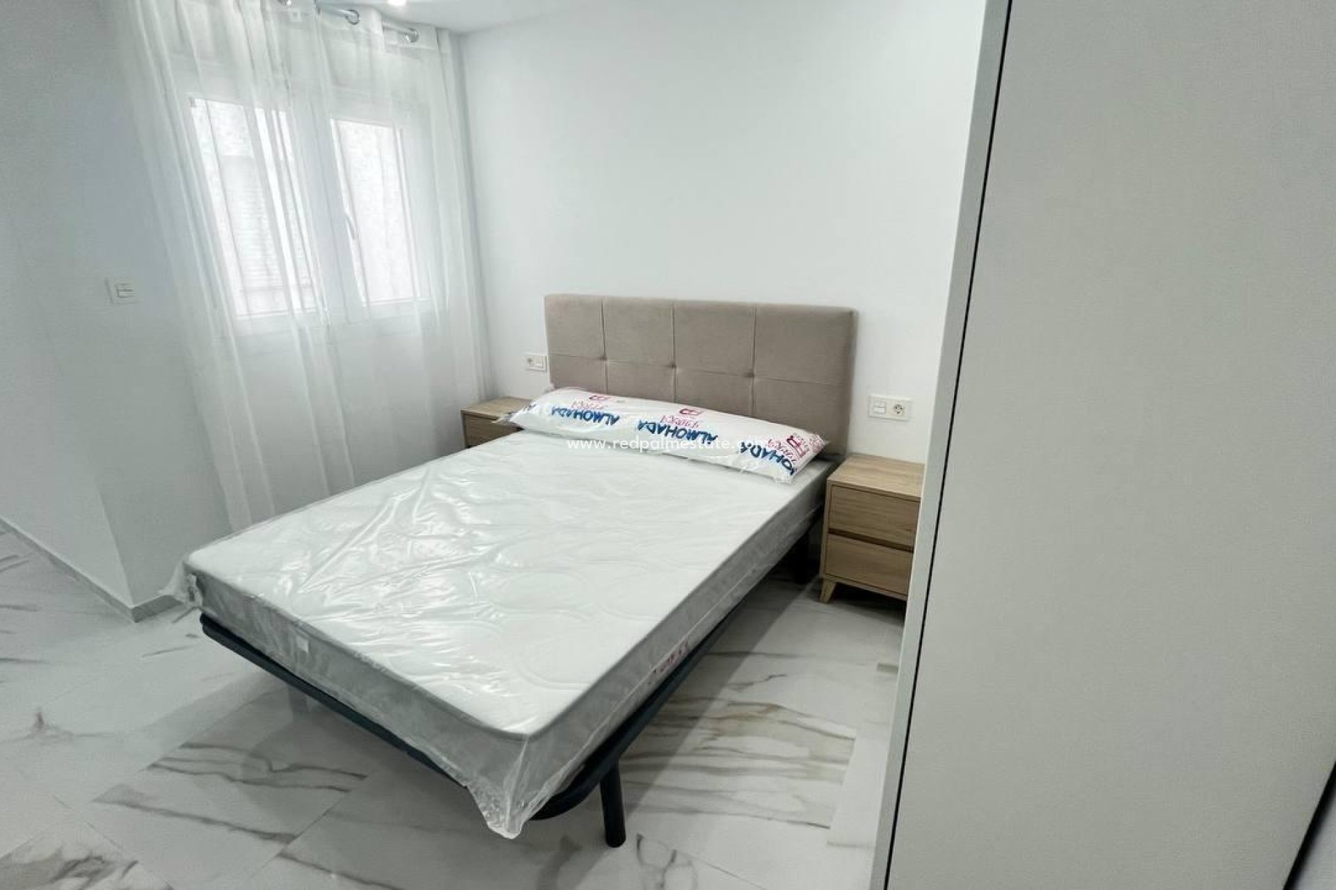 Resale - Apartments -
Torrevieja - PARQUE DE LAS NACIONES