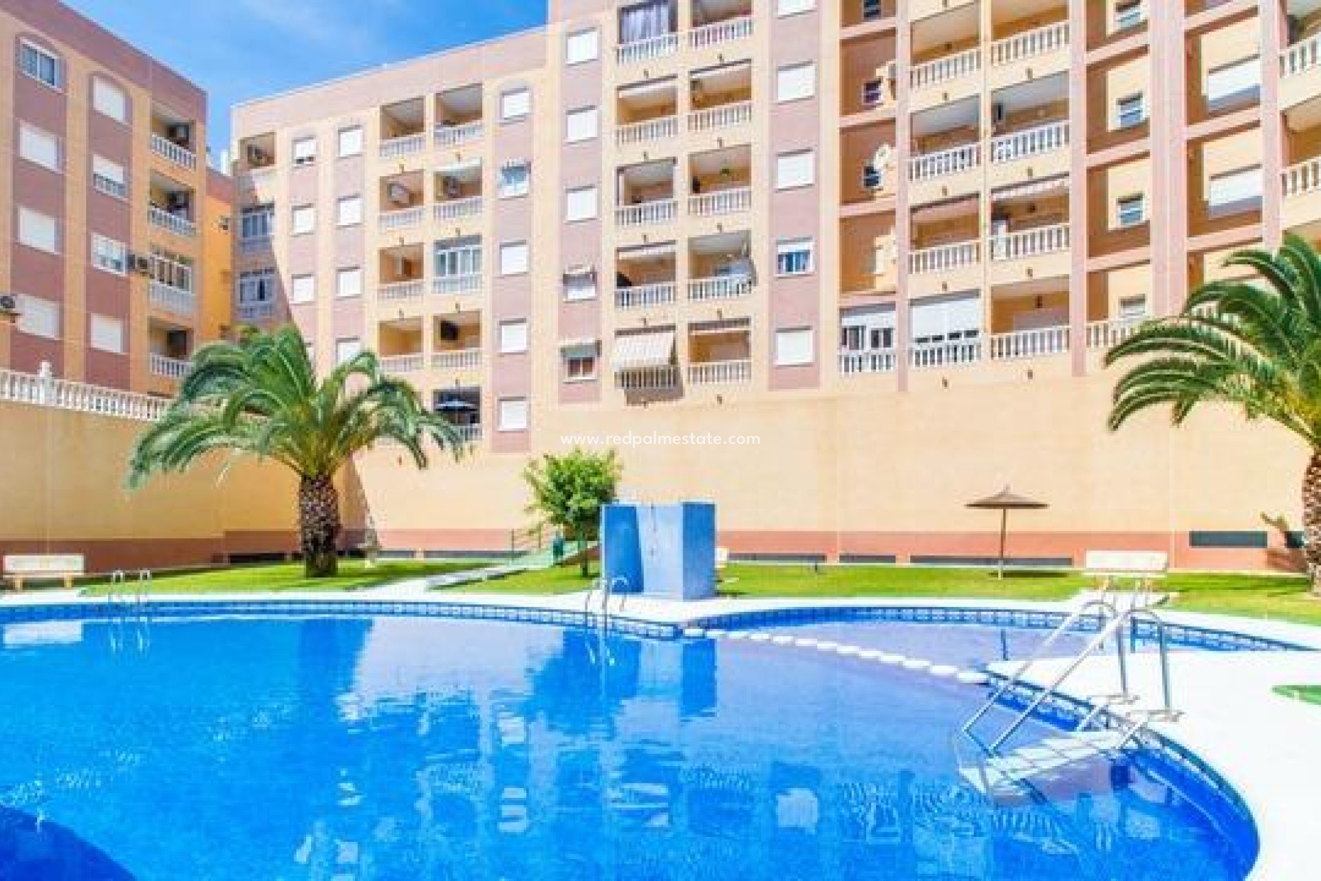 Resale - Apartments -
Torrevieja - PARQUE DE LAS NACIONES