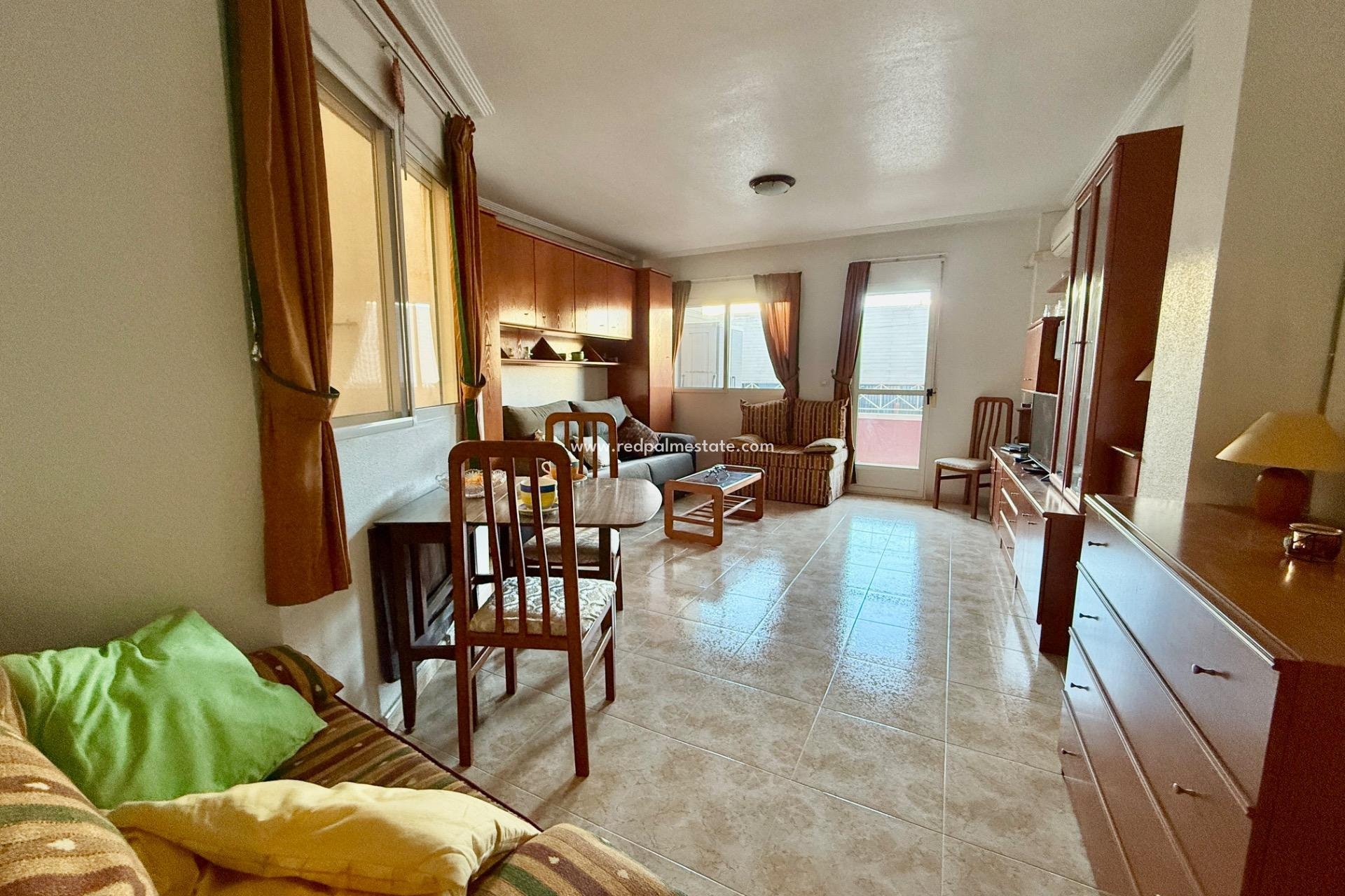 Resale - Apartments -
Torrevieja - PARQUE DE LAS NACIONES