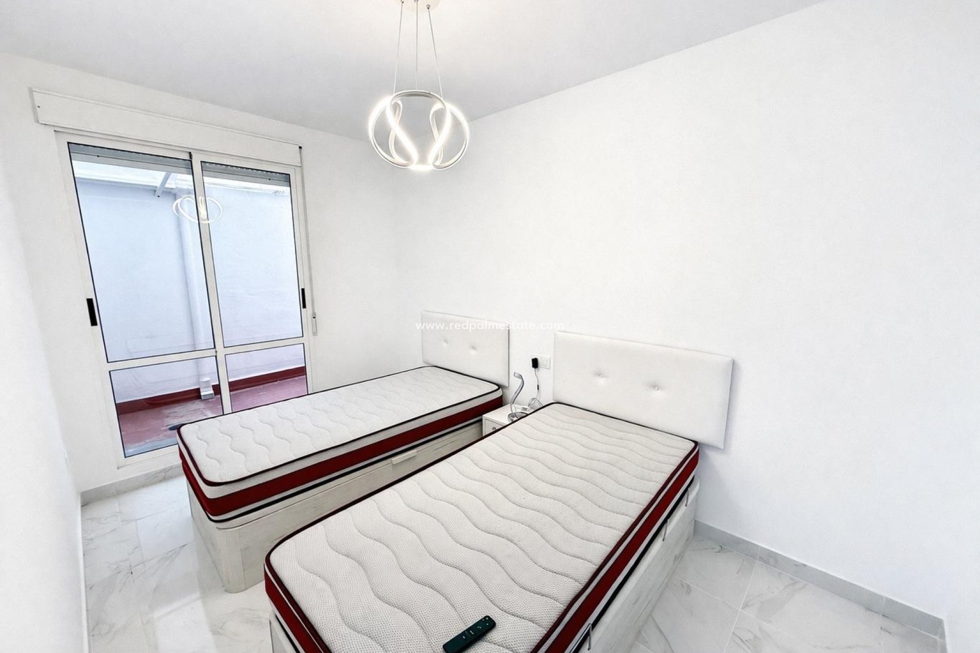 Resale - Apartments -
Torrevieja - PARQUE DE LAS NACIONES