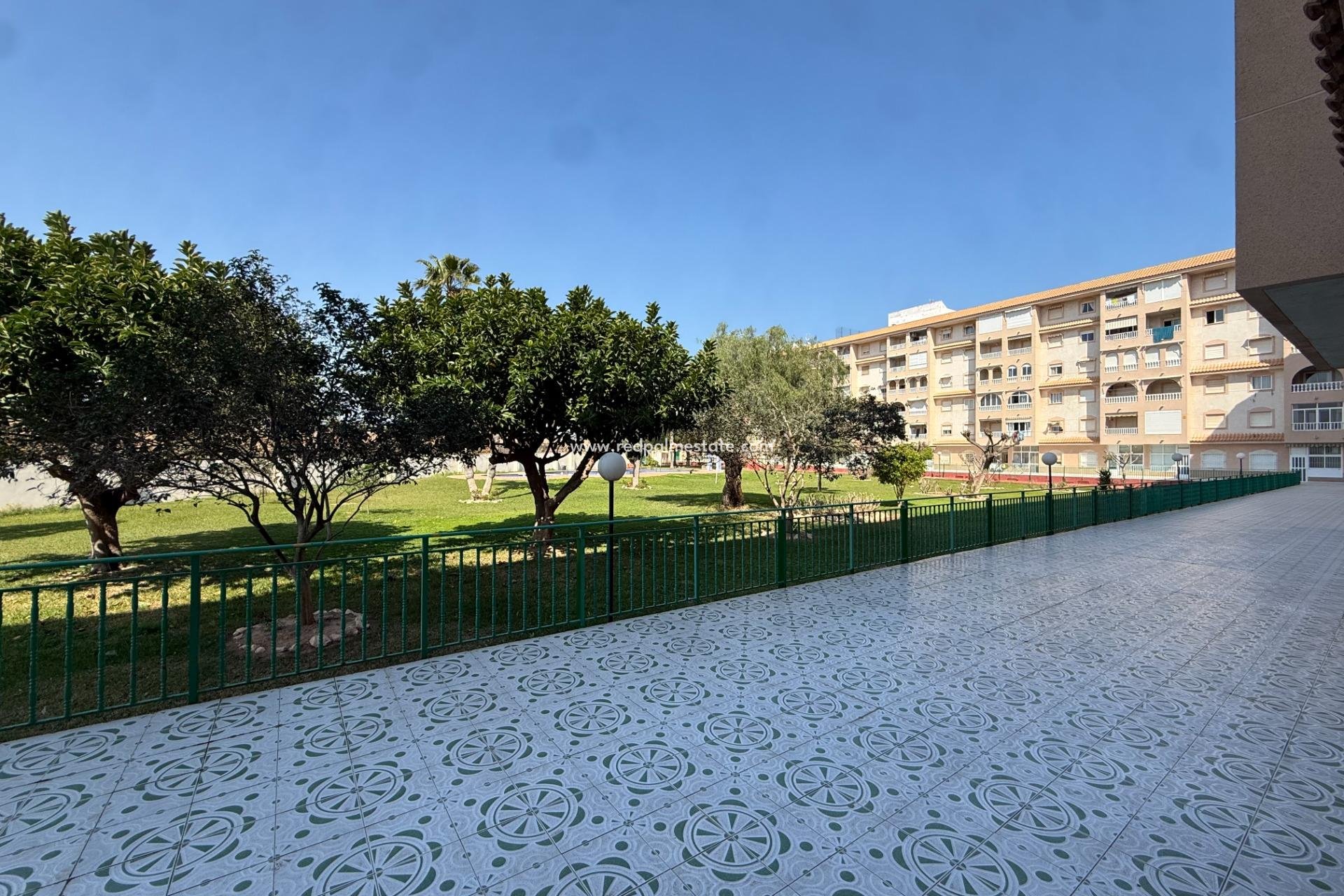 Resale - Apartments -
Torrevieja - PARQUE DE LAS NACIONES