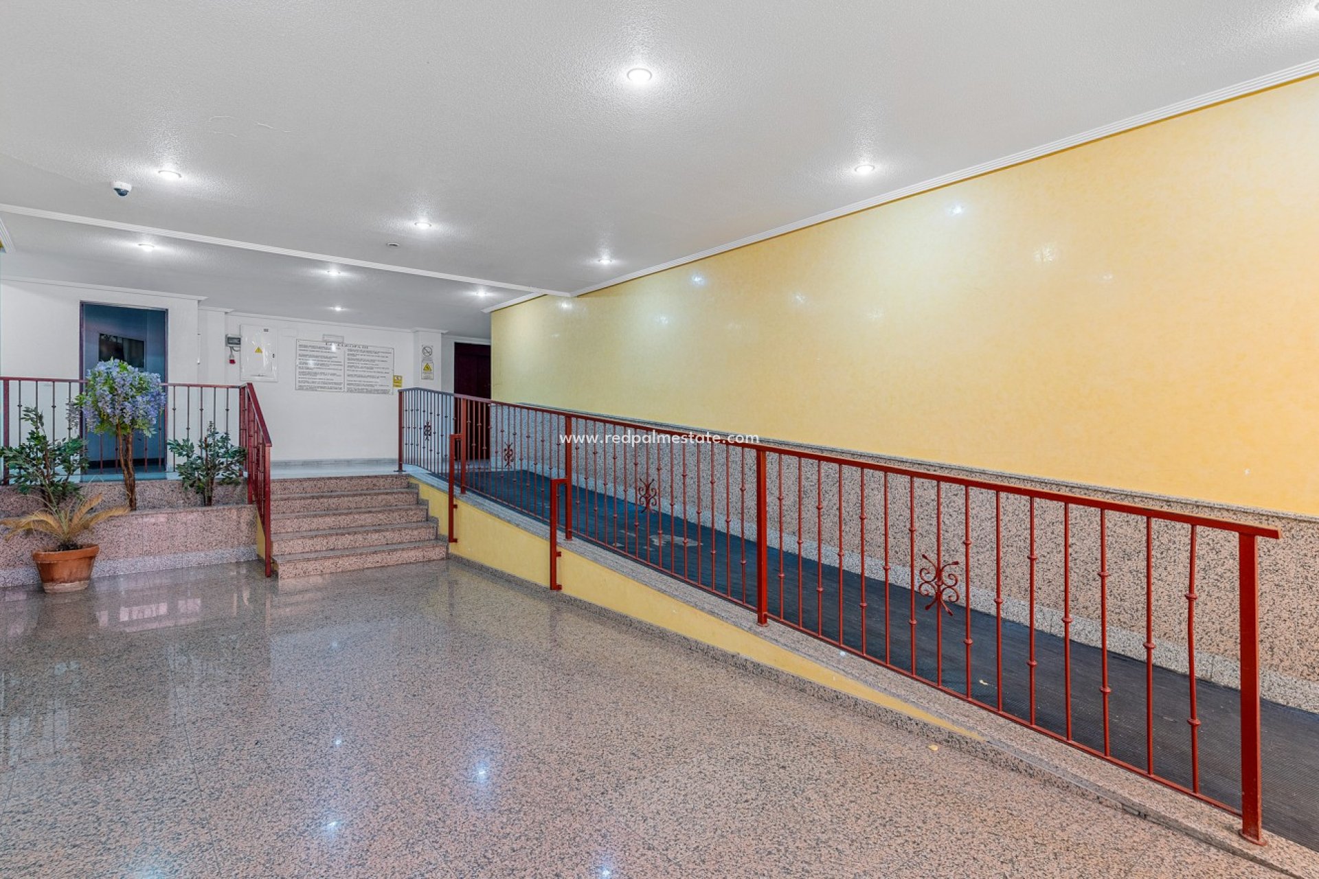 Resale - Apartments -
Torrevieja - Parque las naciones