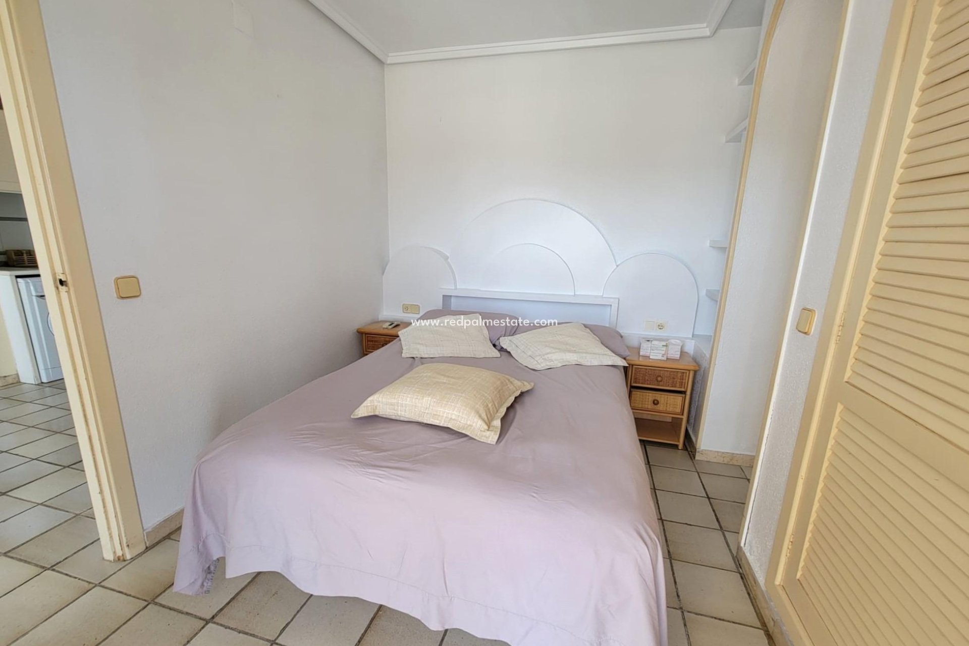 Resale - Apartments -
Torrevieja - PLAYA DE LA MATA