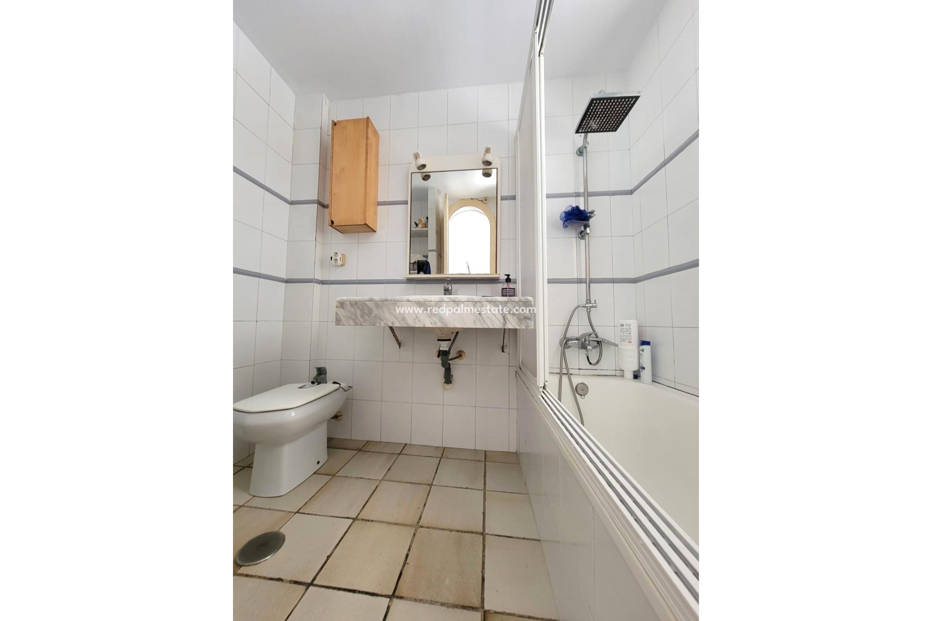 Resale - Apartments -
Torrevieja - PLAYA DE LA MATA