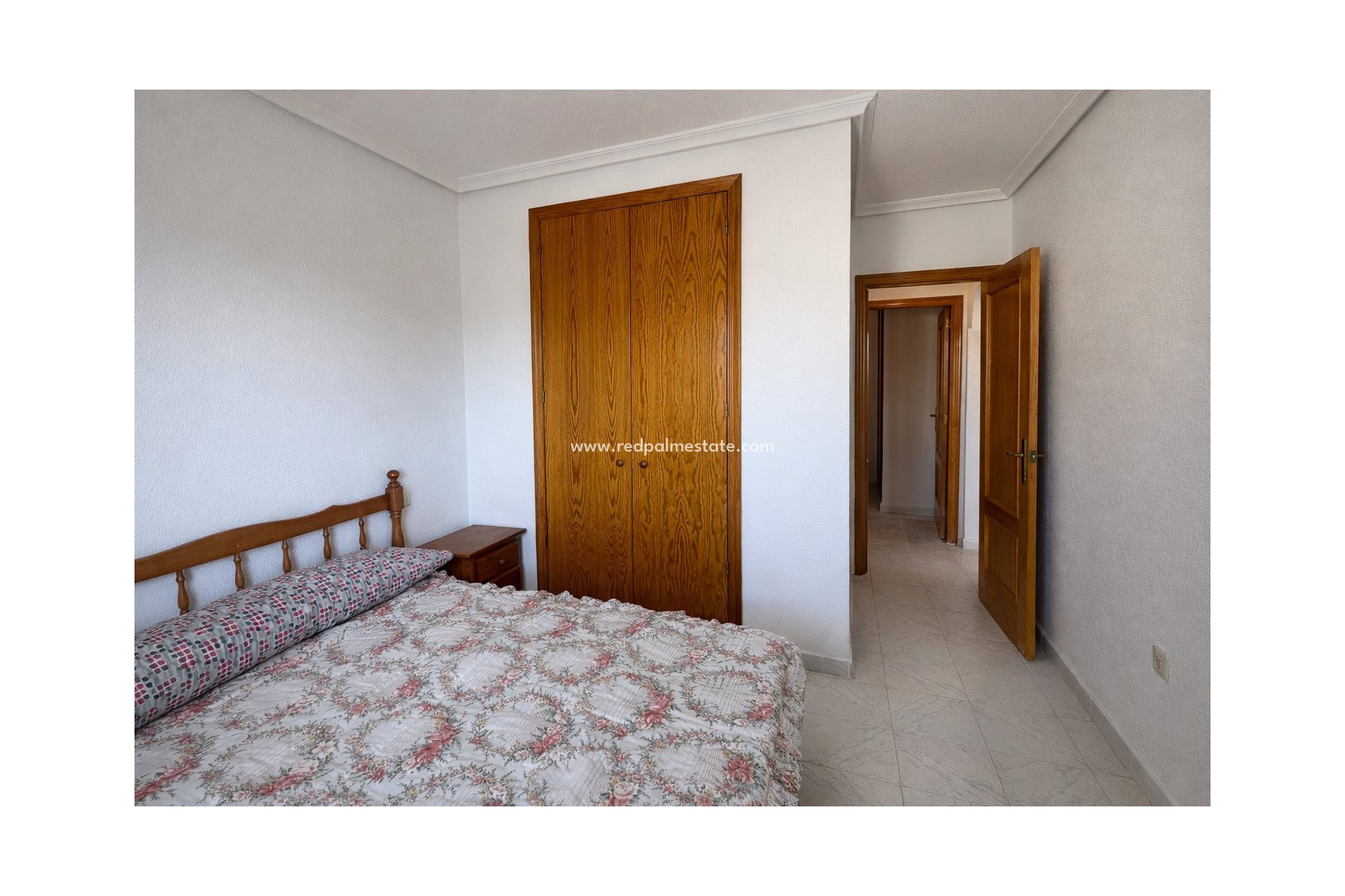 Resale - Apartments -
Torrevieja - PLAYA DE LA MATA
