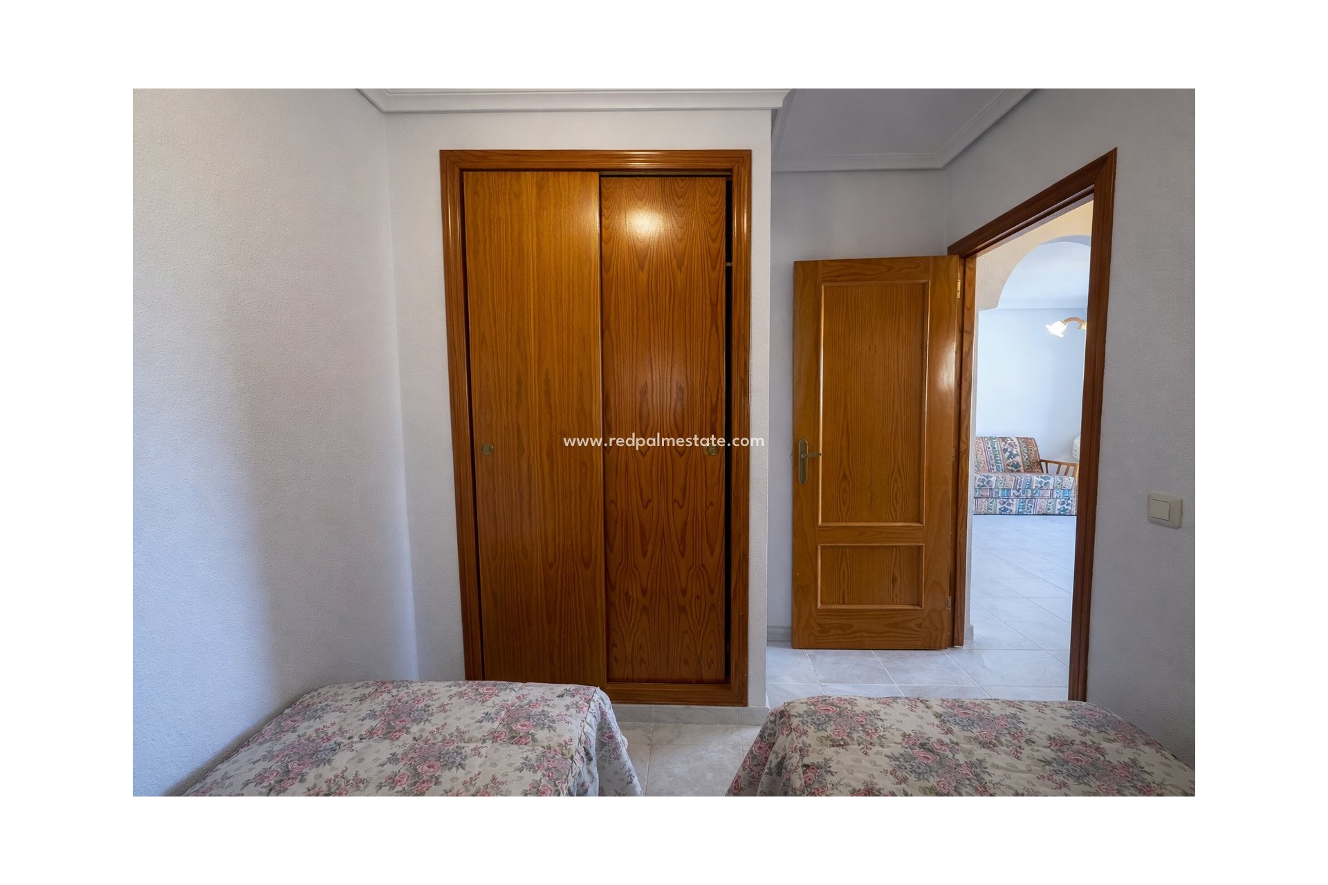 Resale - Apartments -
Torrevieja - PLAYA DE LA MATA