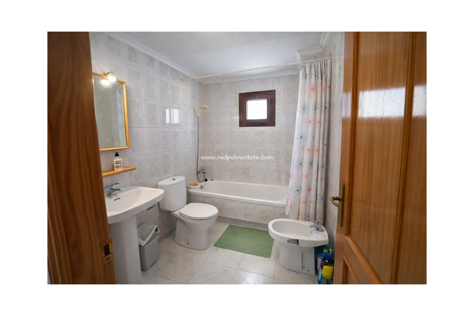 Resale - Apartments -
Torrevieja - PLAYA DE LA MATA