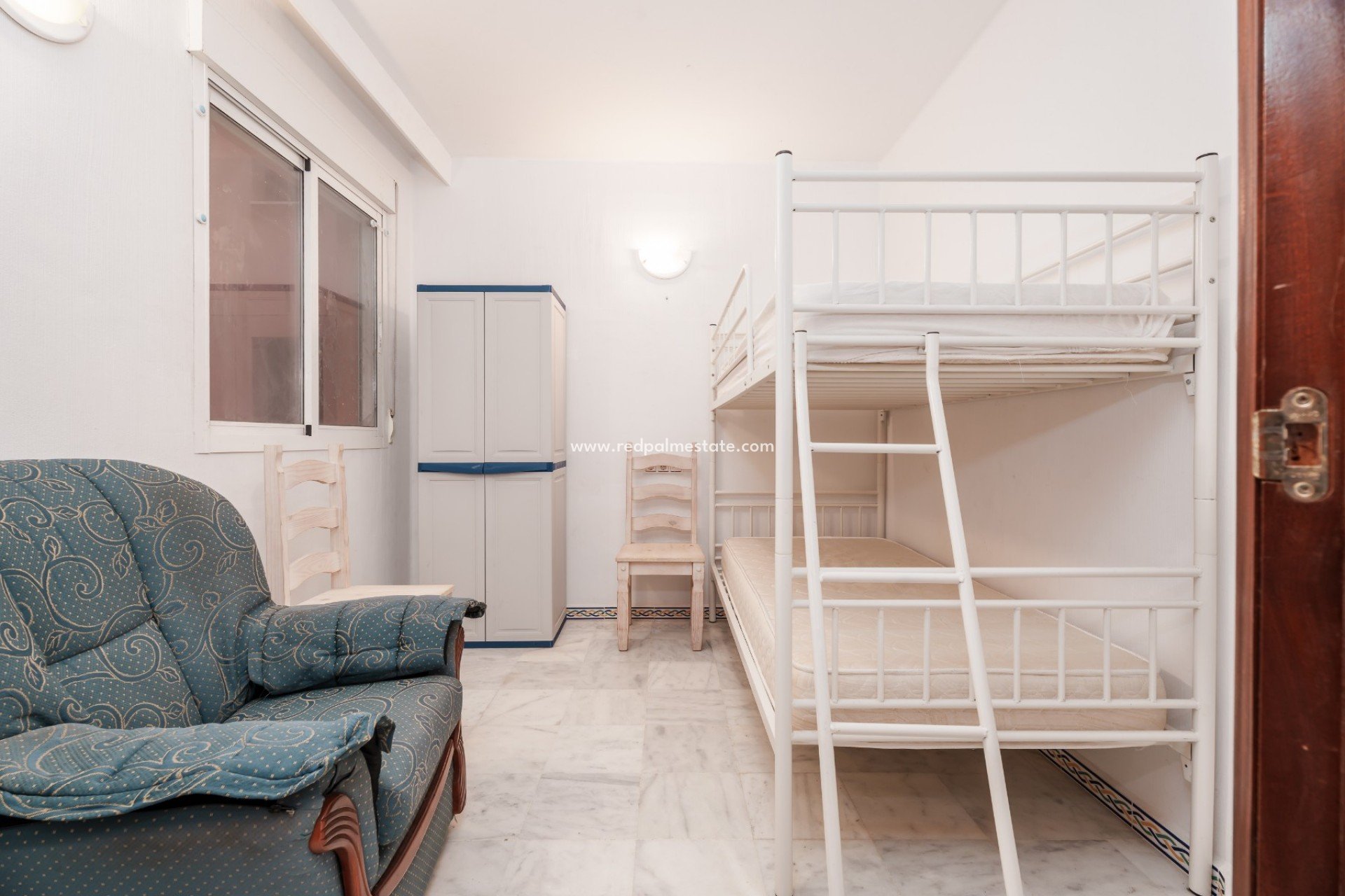 Resale - Apartments -
Torrevieja - Playa de los Locos