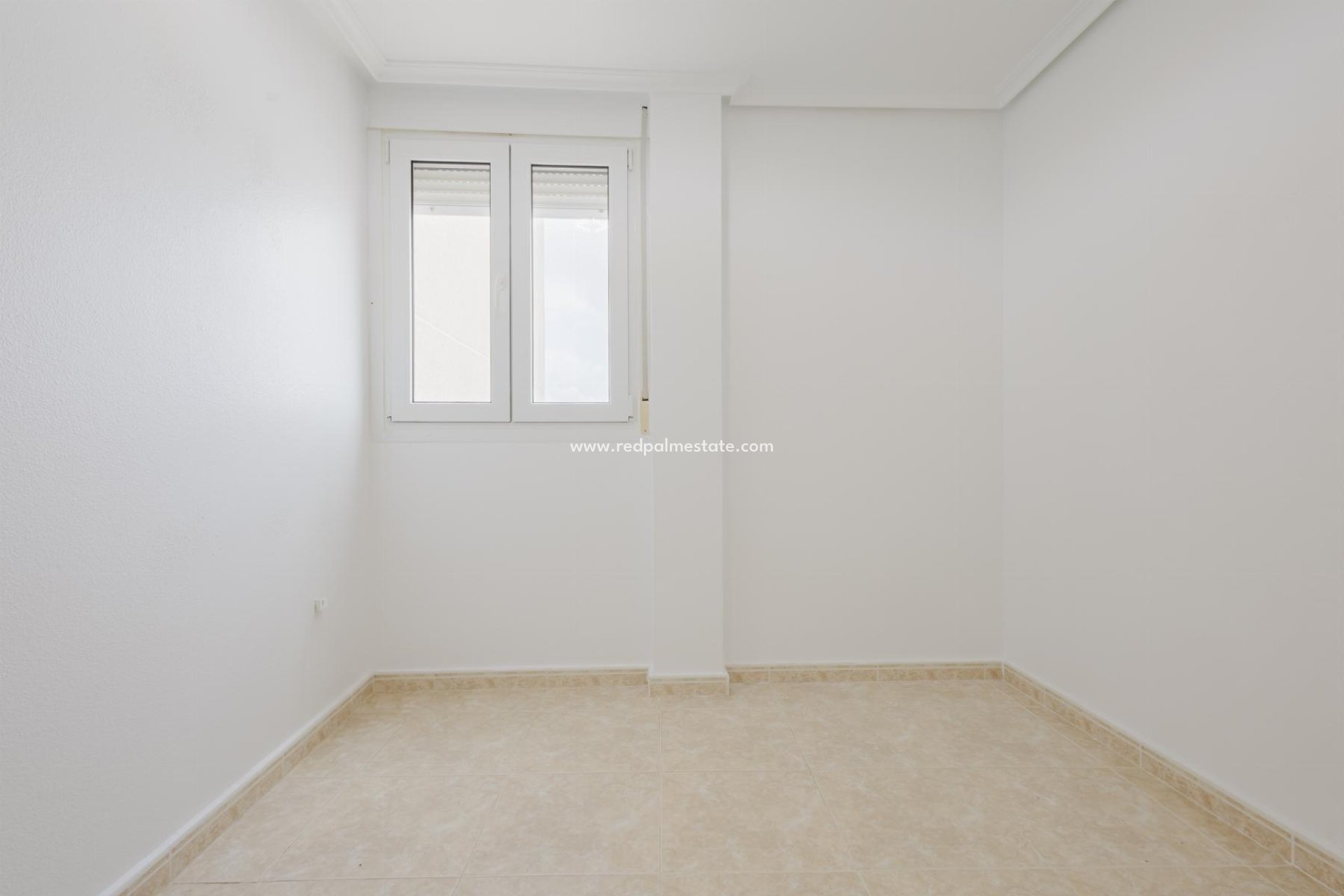 Resale - Apartments -
Torrevieja - Playa de los locos