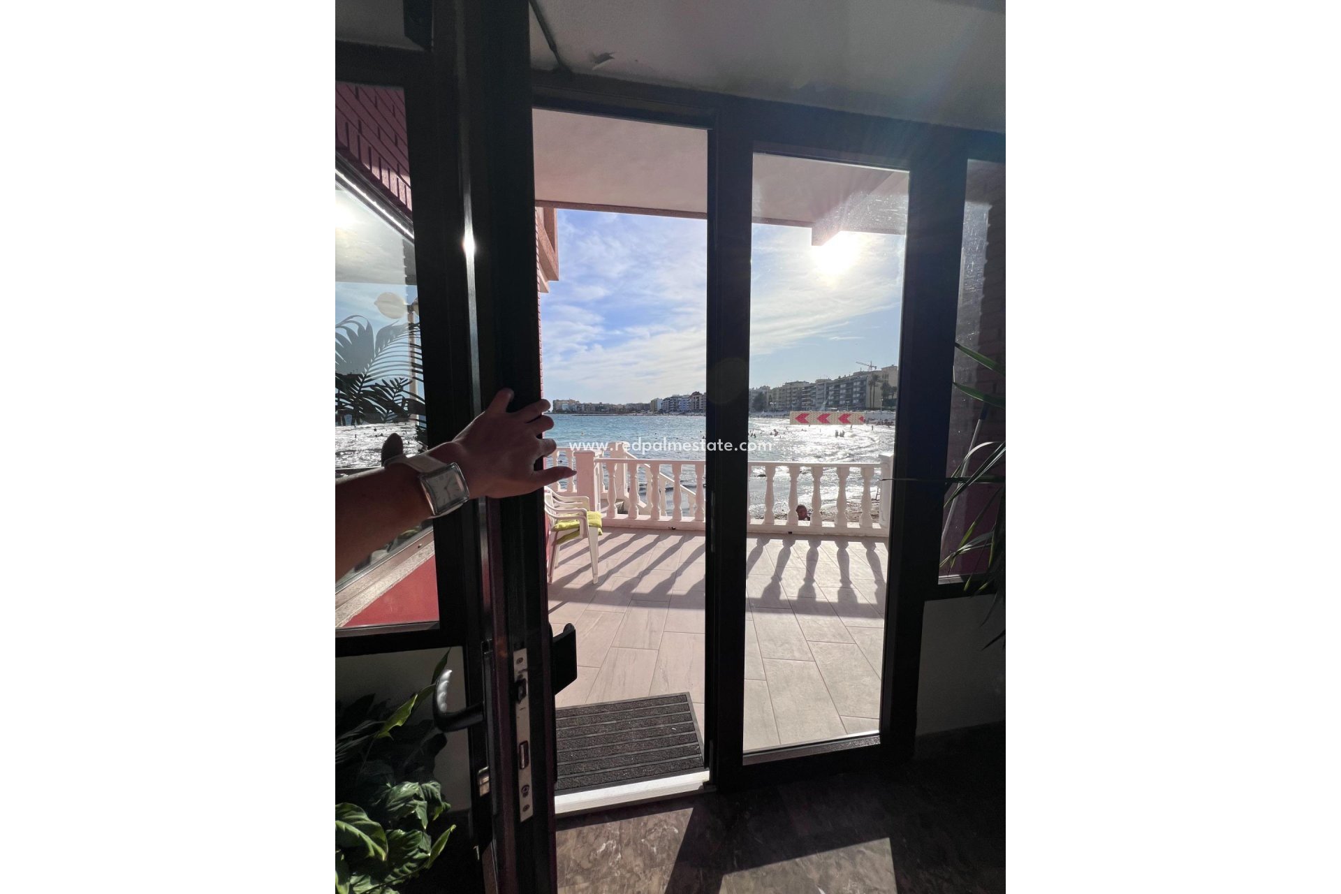 Resale - Apartments -
Torrevieja - Playa de los Locos