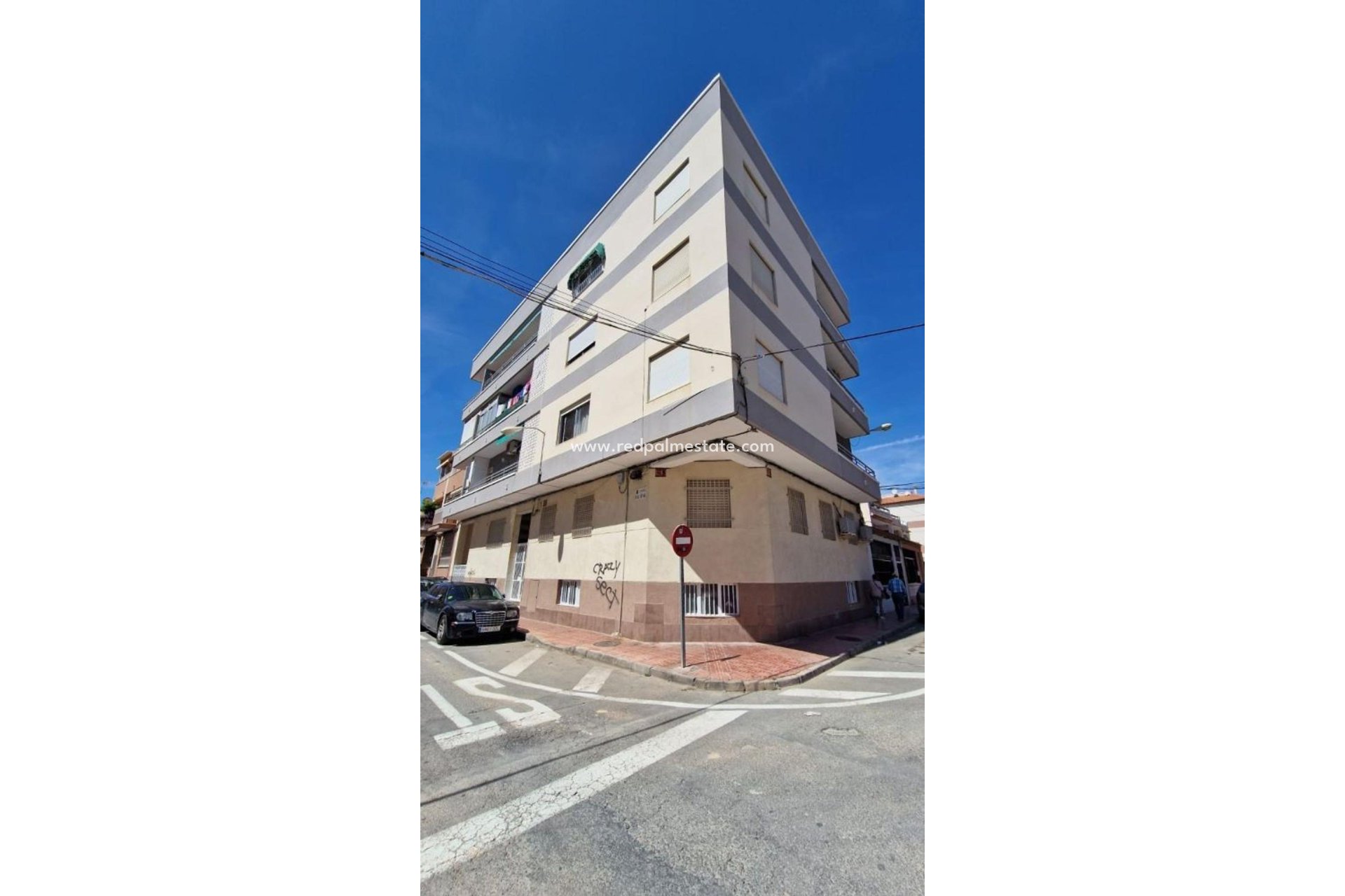 Resale - Apartments -
Torrevieja - Playa de los Locos
