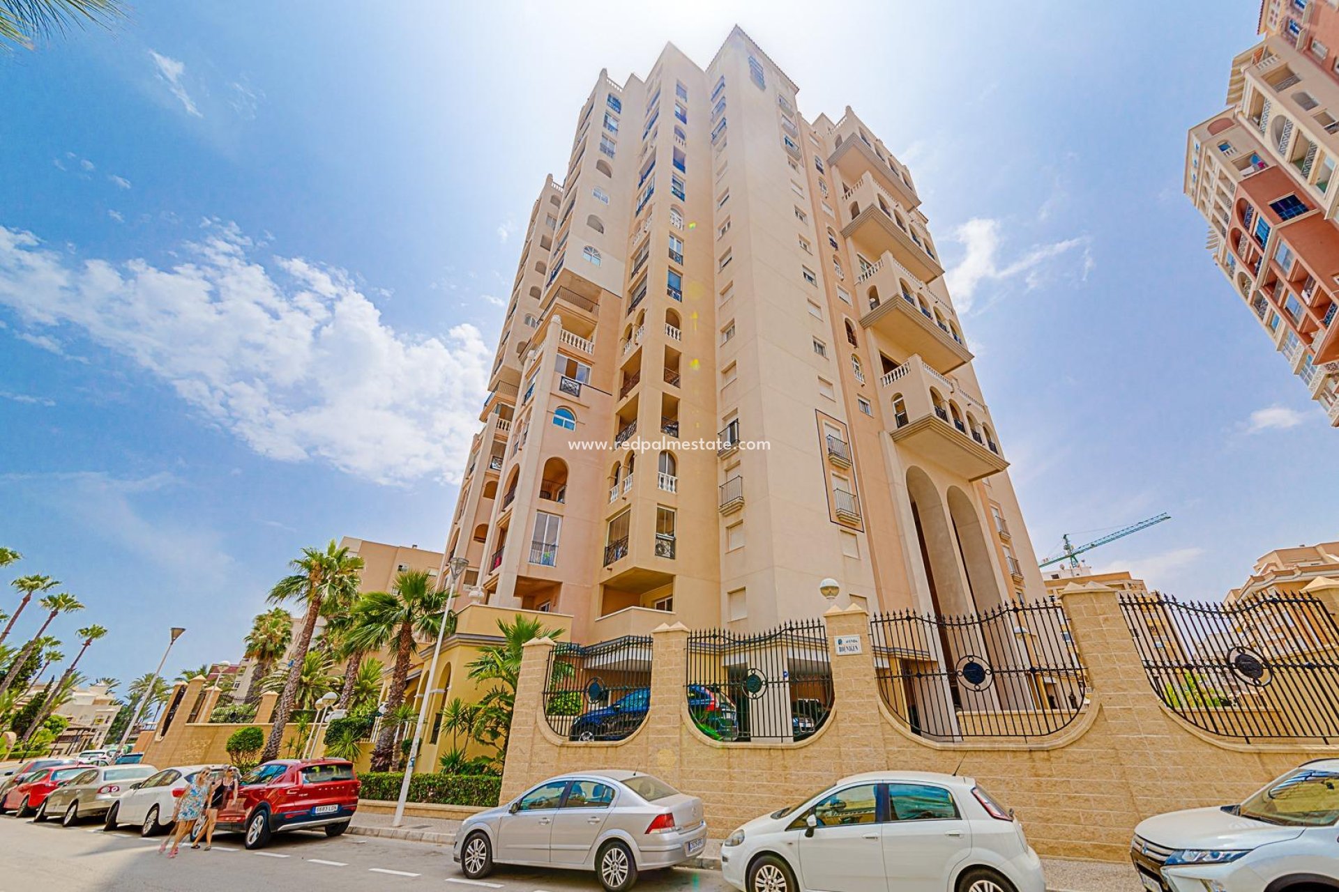 Resale - Apartments -
Torrevieja - Playa de los Locos