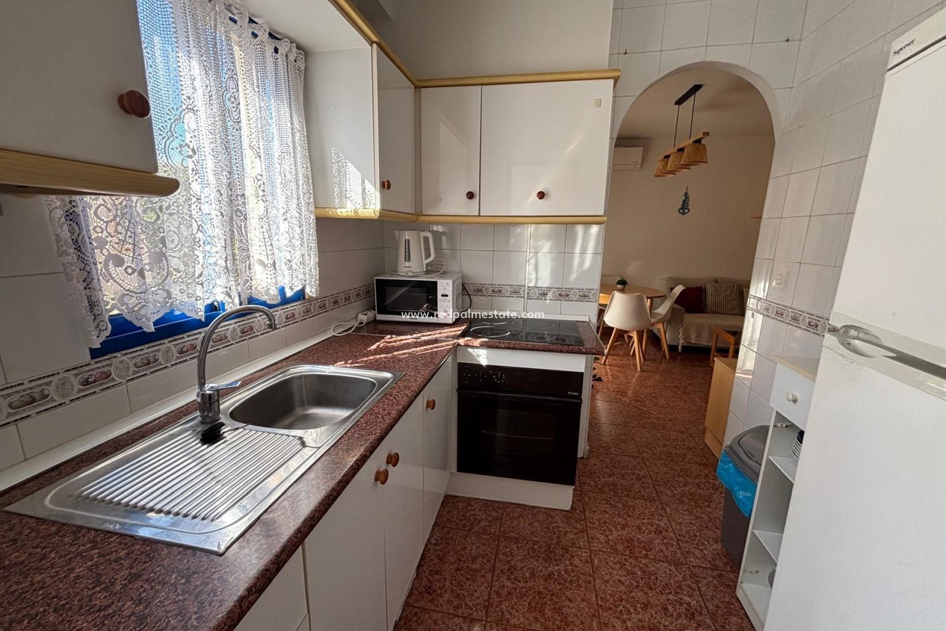 Resale - Apartments -
Torrevieja - Playa de los Locos