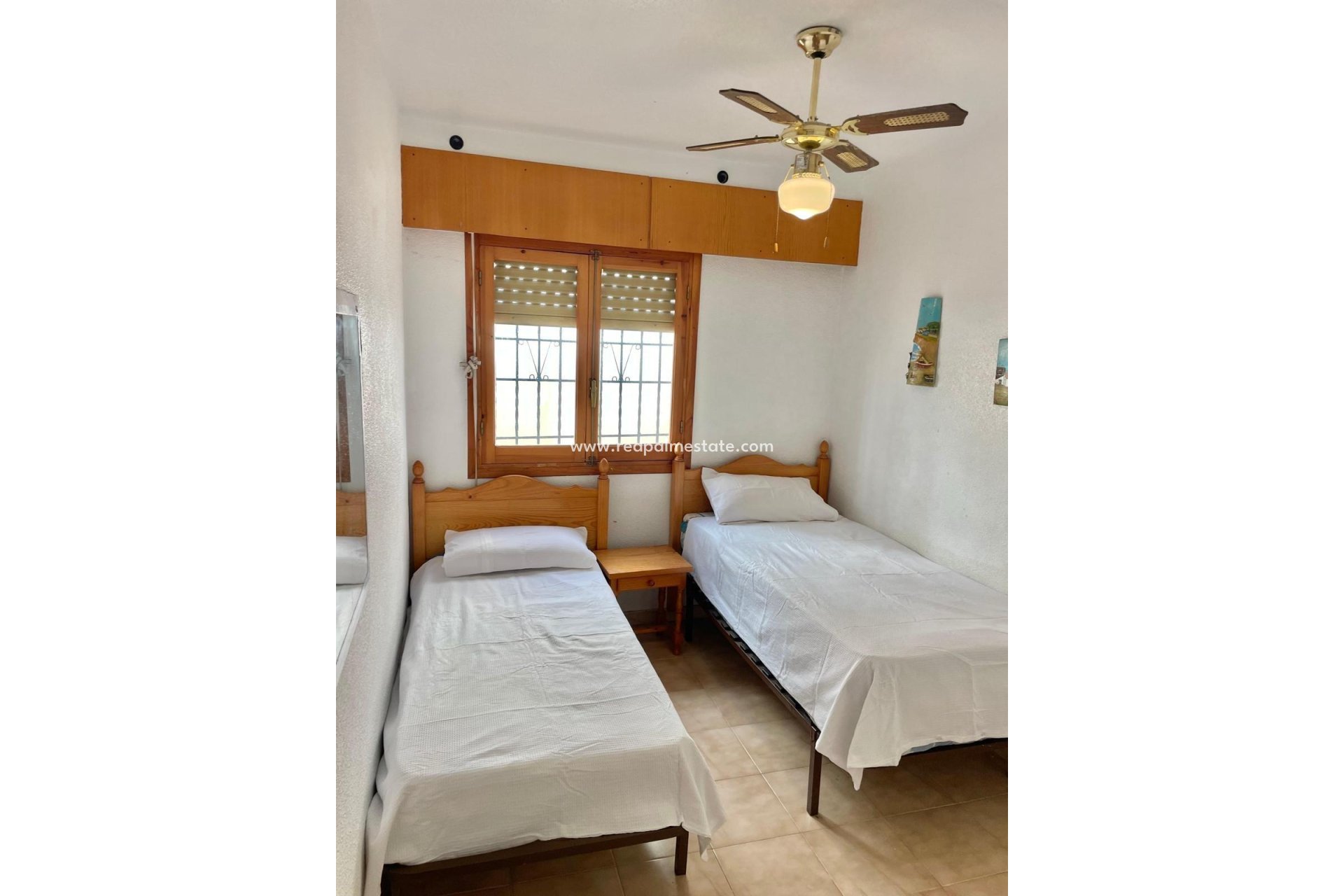 Resale - Apartments -
Torrevieja - Playa de los Locos