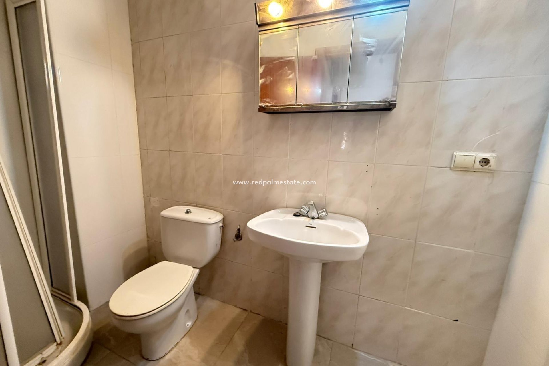 Resale - Apartments -
Torrevieja - Playa de los Locos