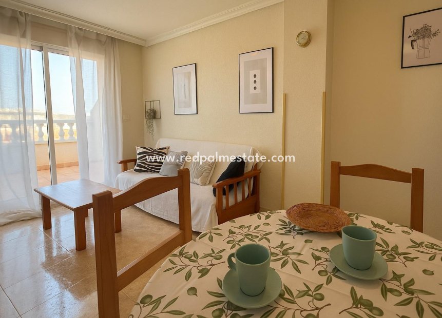 Resale - Apartments -
Torrevieja - Playa de los Locos
