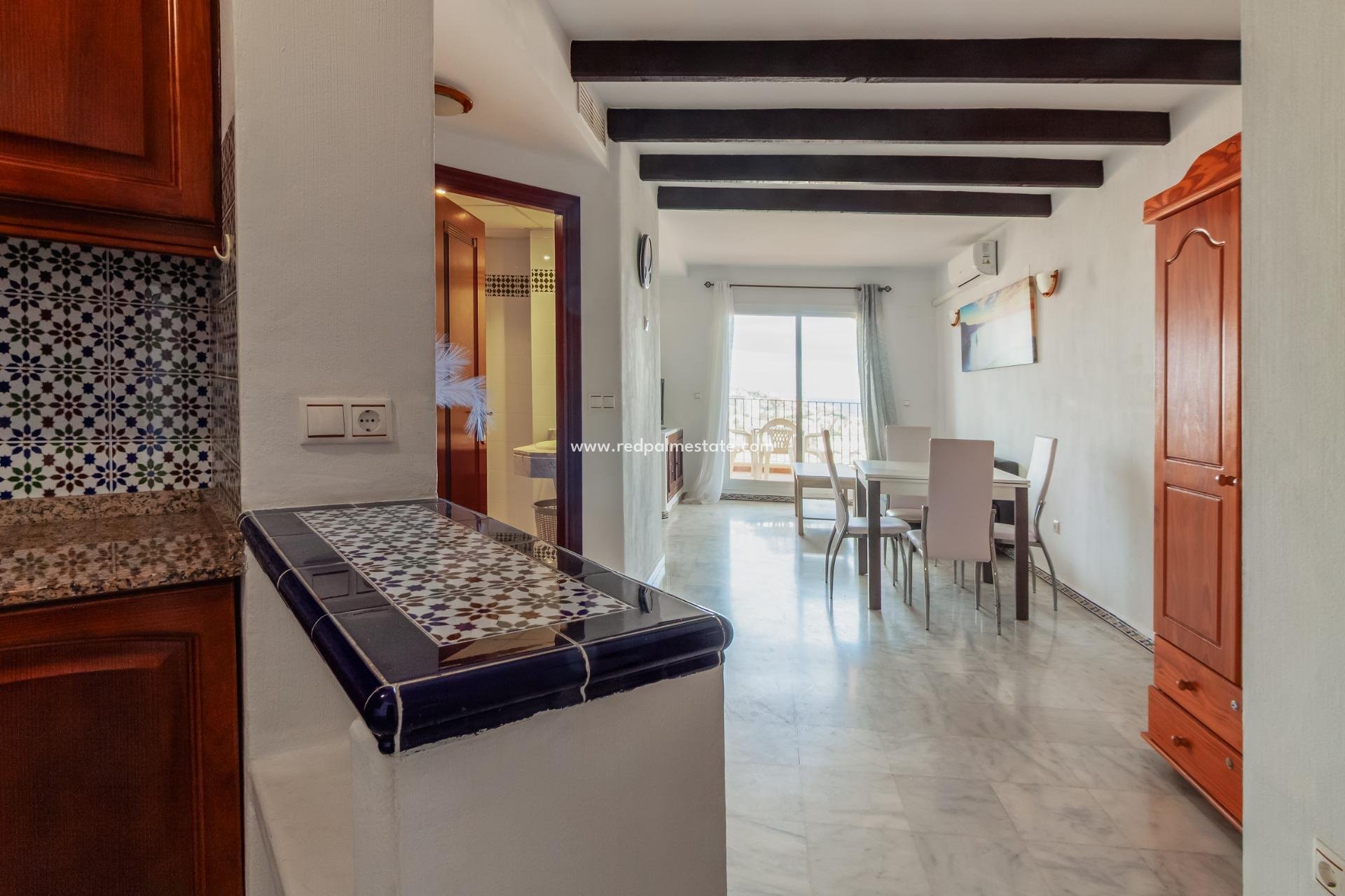 Resale - Apartments -
Torrevieja - Playa de los Locos