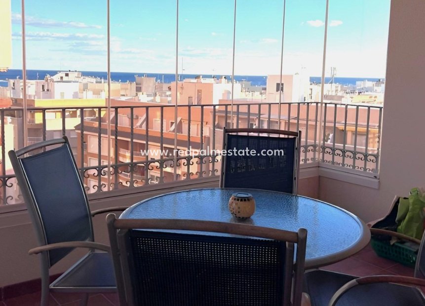 Resale - Apartments -
Torrevieja - Playa de los Locos